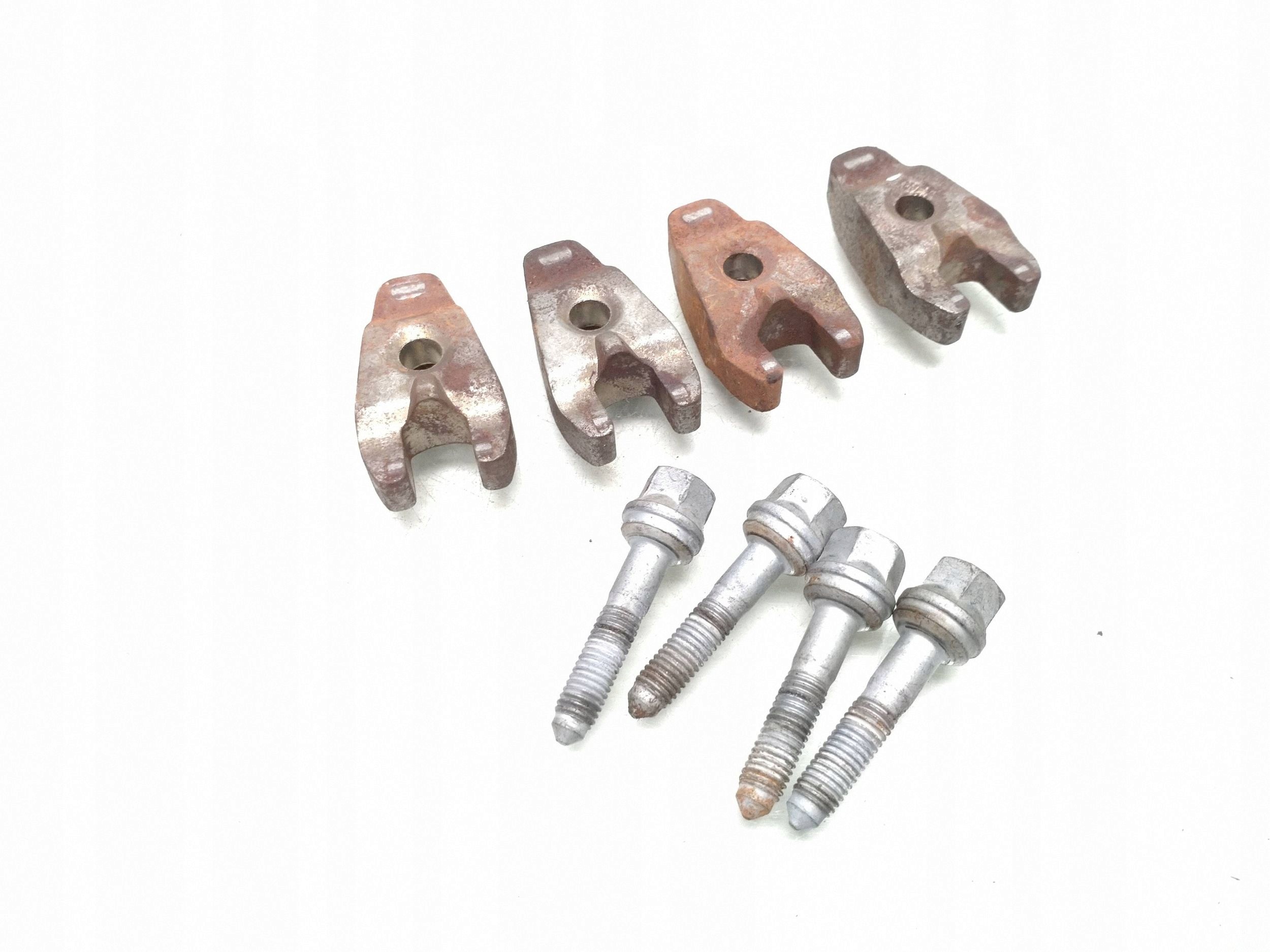 Soporte Inyector Ford Fiesta 2010 FRC149735 image 2
