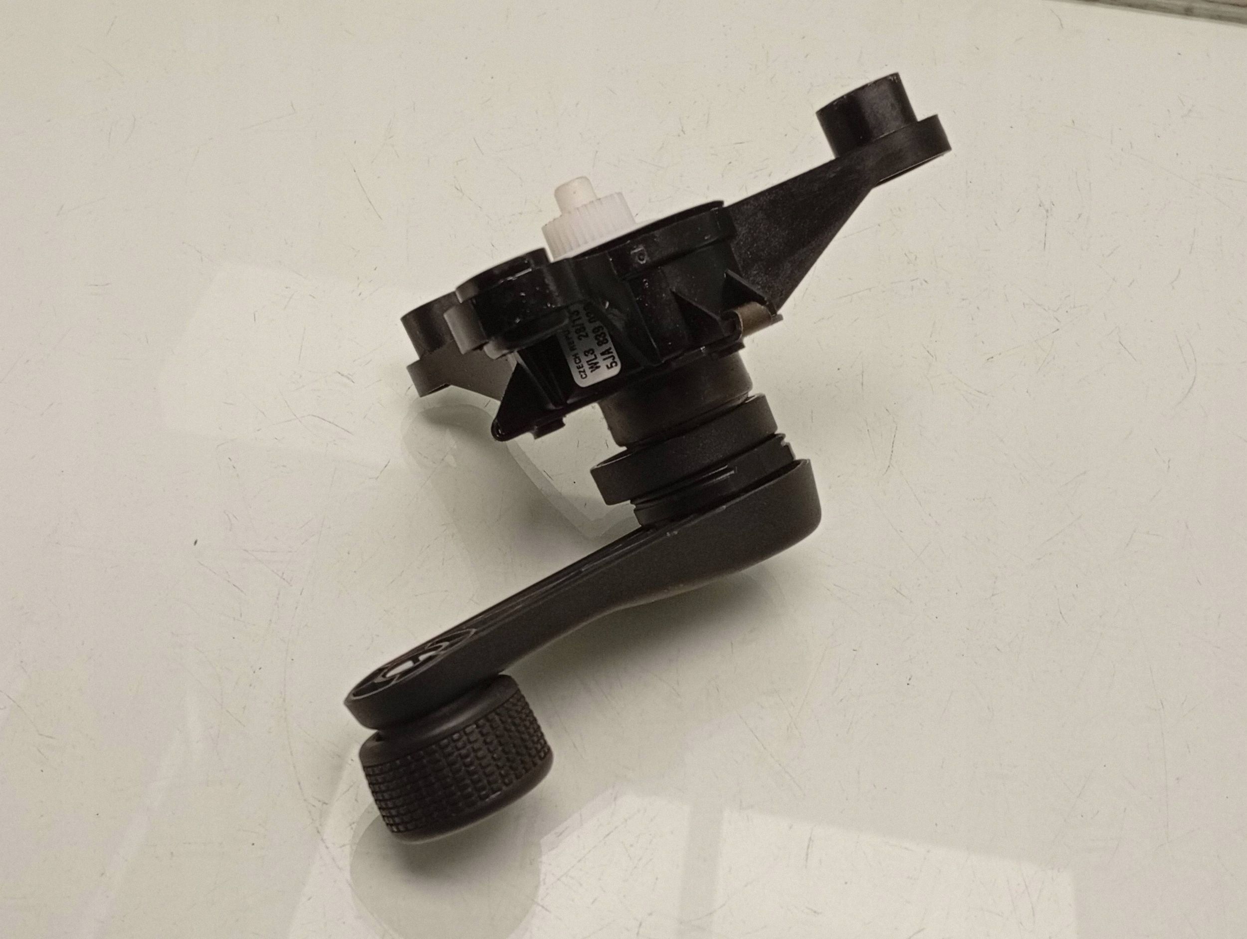 Levier de vitre Skoda Rapid arrière manuel image 3
