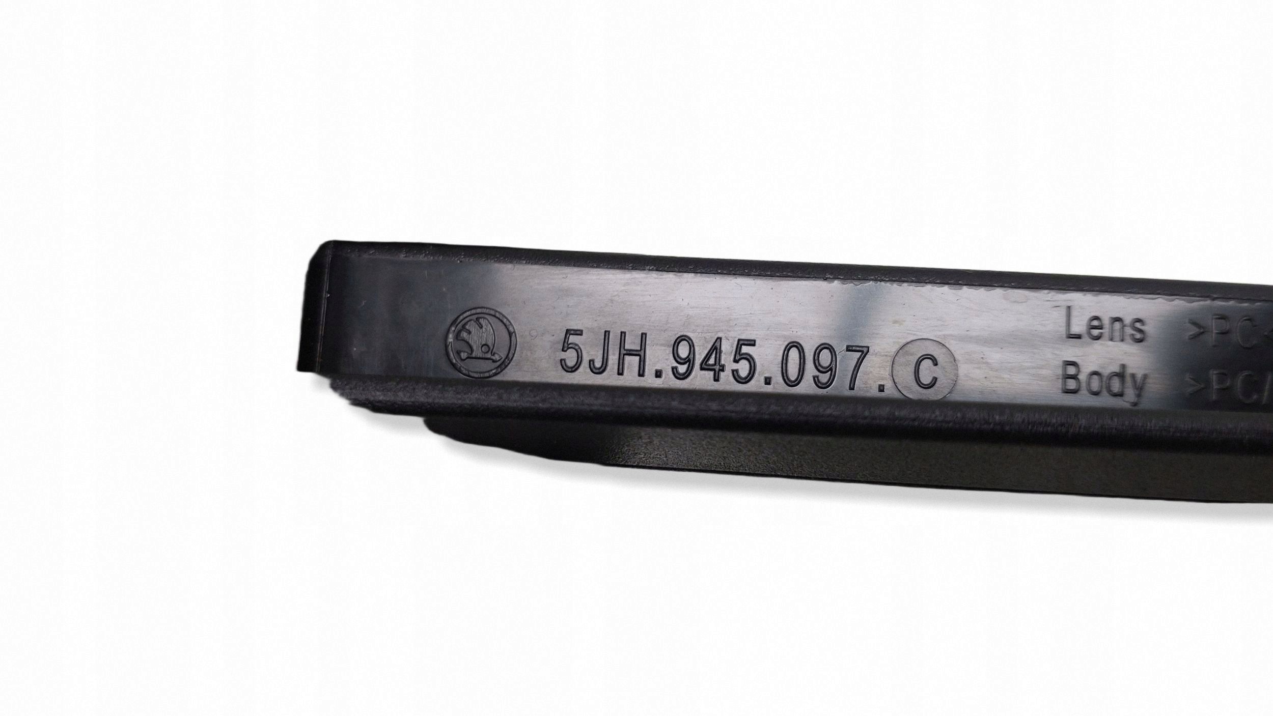 Skoda Rapid 2012 Derde remlicht 5JH945097C image 9