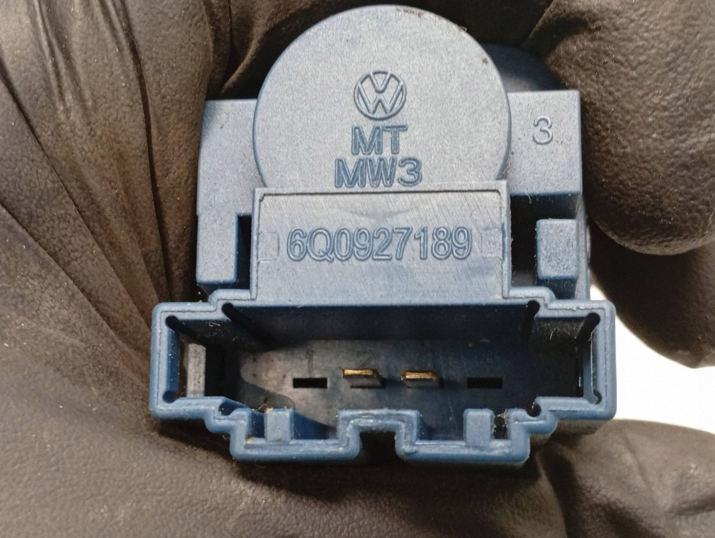 Sensor Freio Skoda Fabia II 6Q0927189 image 6