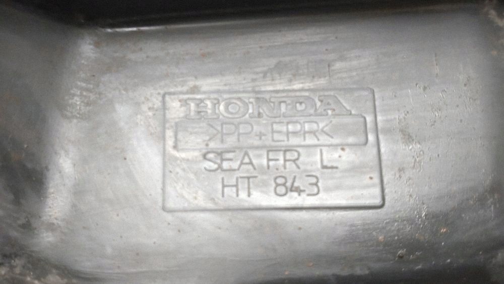 Honda Accord 2004 Garde-boue avant HT843 image 7