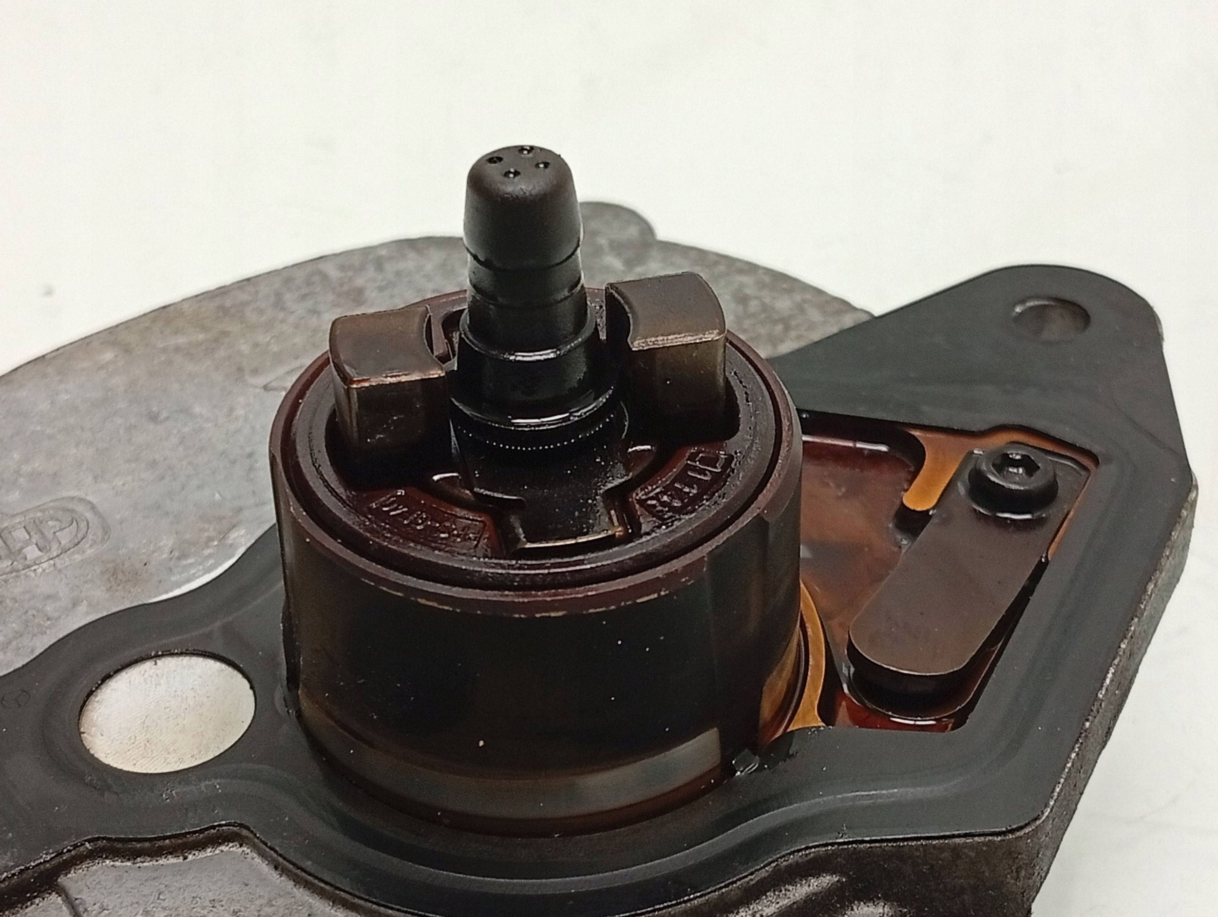 Pompe à vide Mercedes-Benz SLK R171 A2712301565 image 5