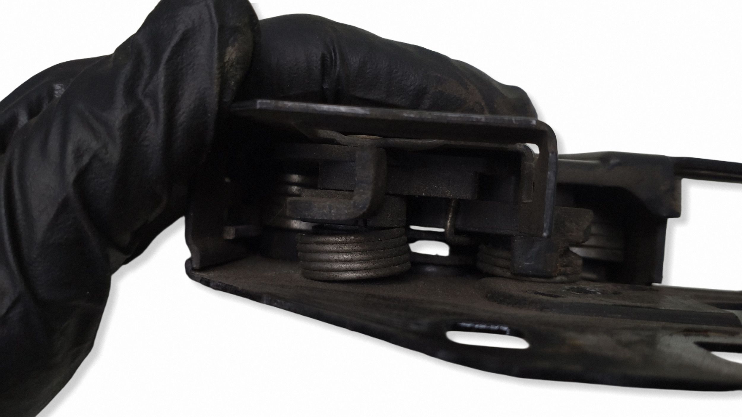 Serrure de capot Audi OE 8E0823509C image 3