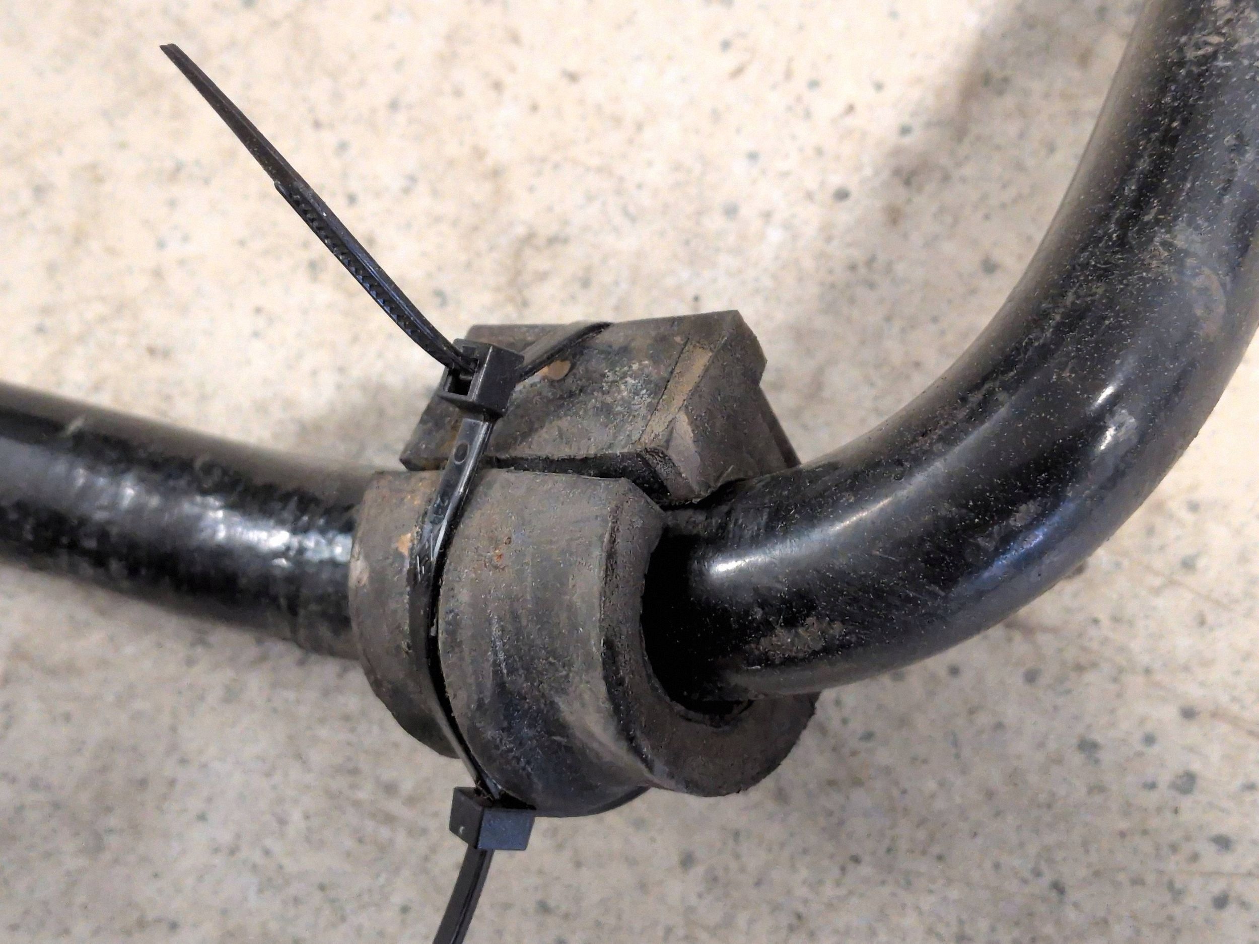 Stabilisateur arrière Mercedes SLK R171 A1713261965 image 8