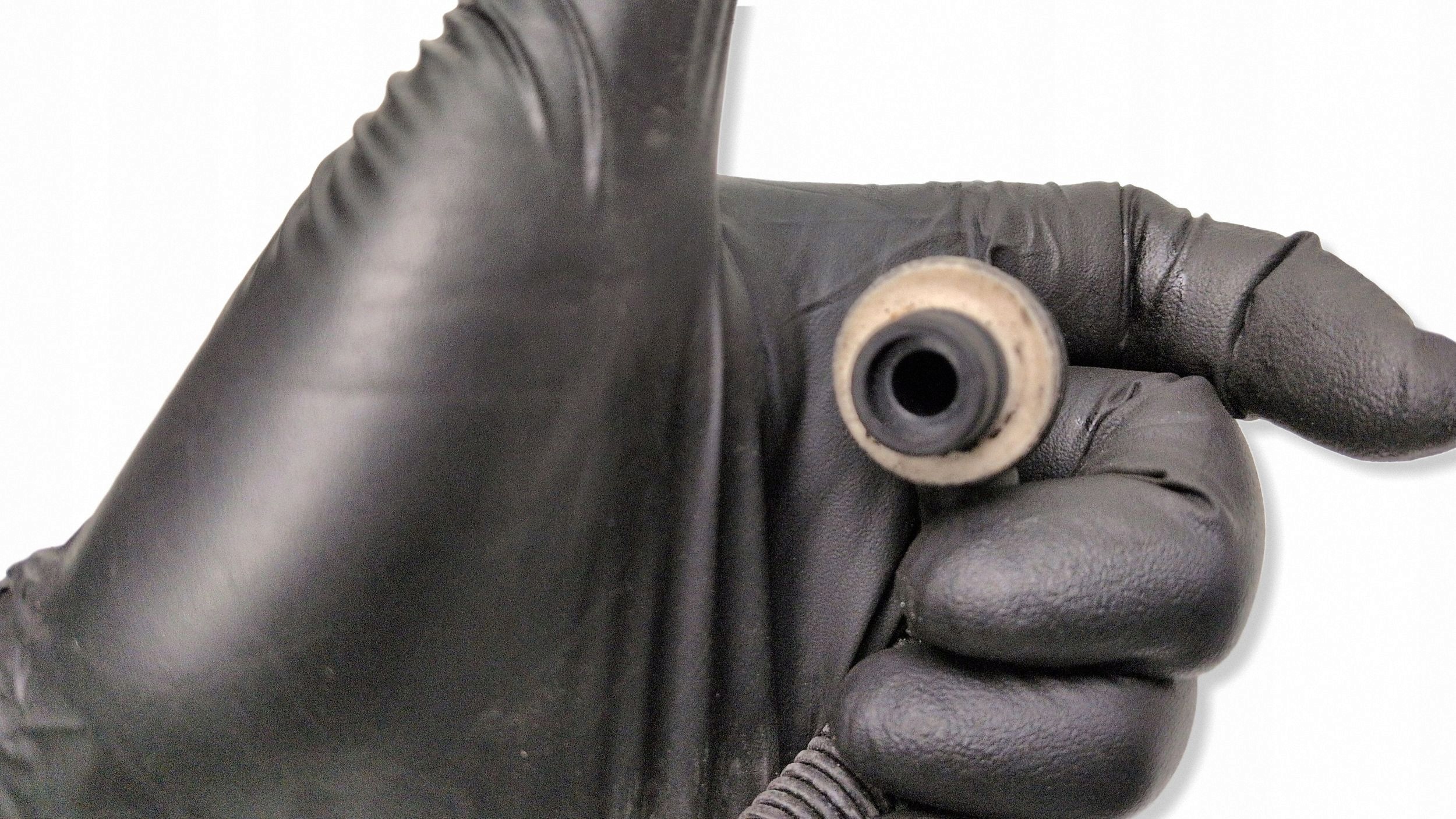 Mercedes W220 W210 Kraftstoffleitung 3.2 CDI OEM A6130702232 image 3