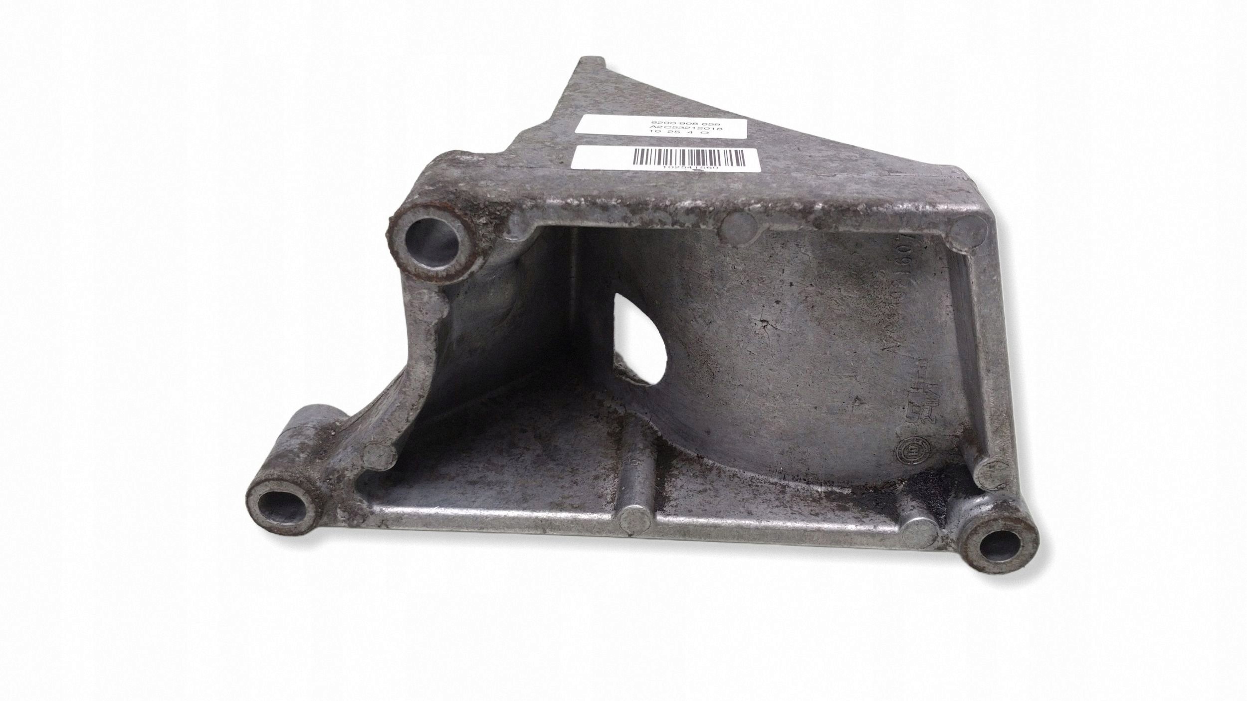 Soporte Ref. EGR 2010 Opel Vivaro 8200908659 image 4