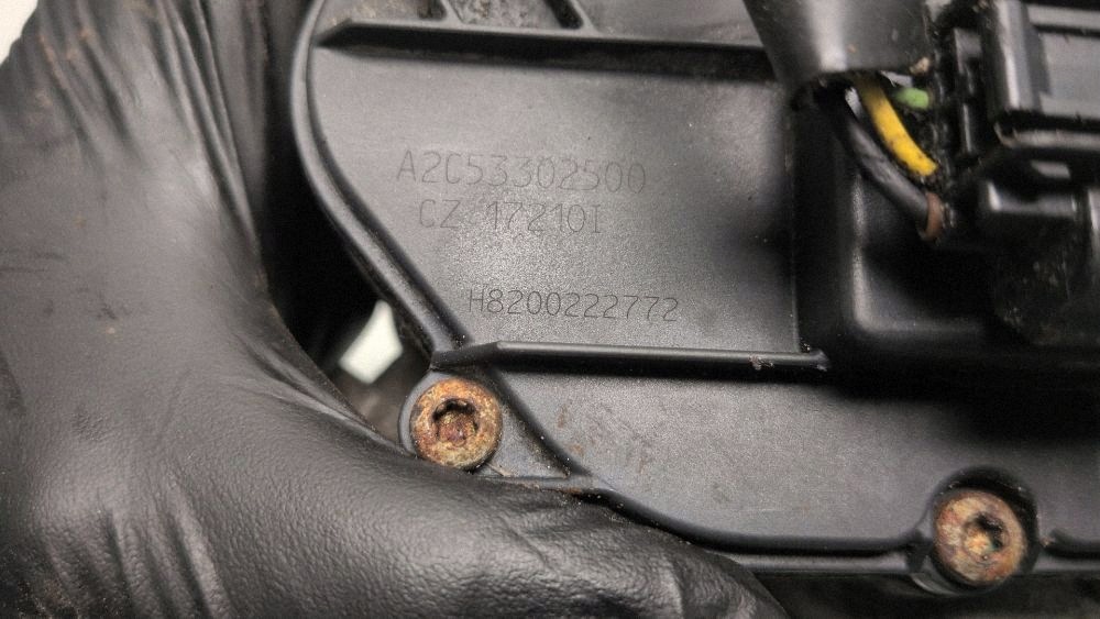 Opel Vivaro 2010 EGR-Ventil H8200222772 image 9