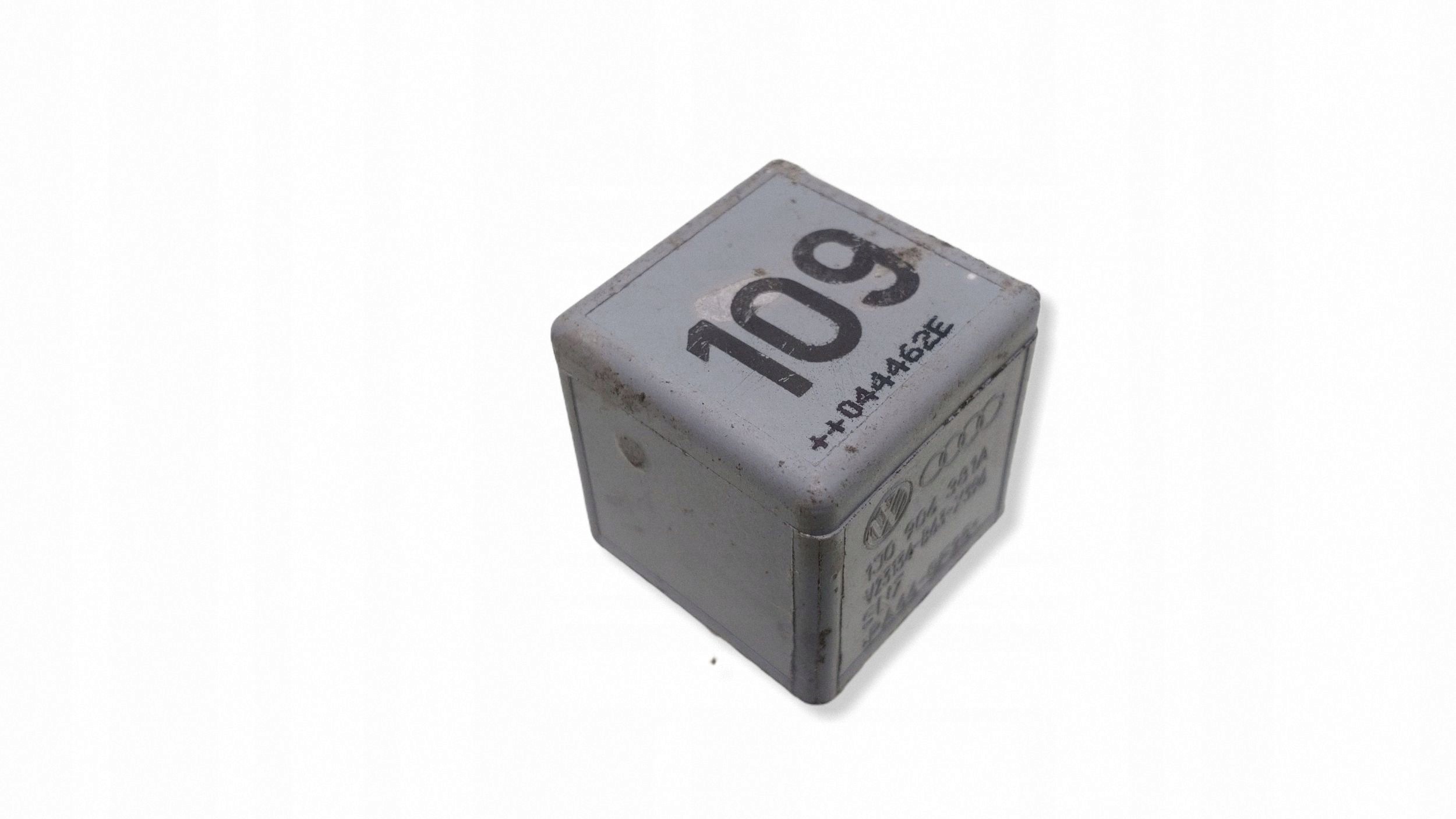 Relè 109 Ford Galaxy MK1 1J0 906 381A usato