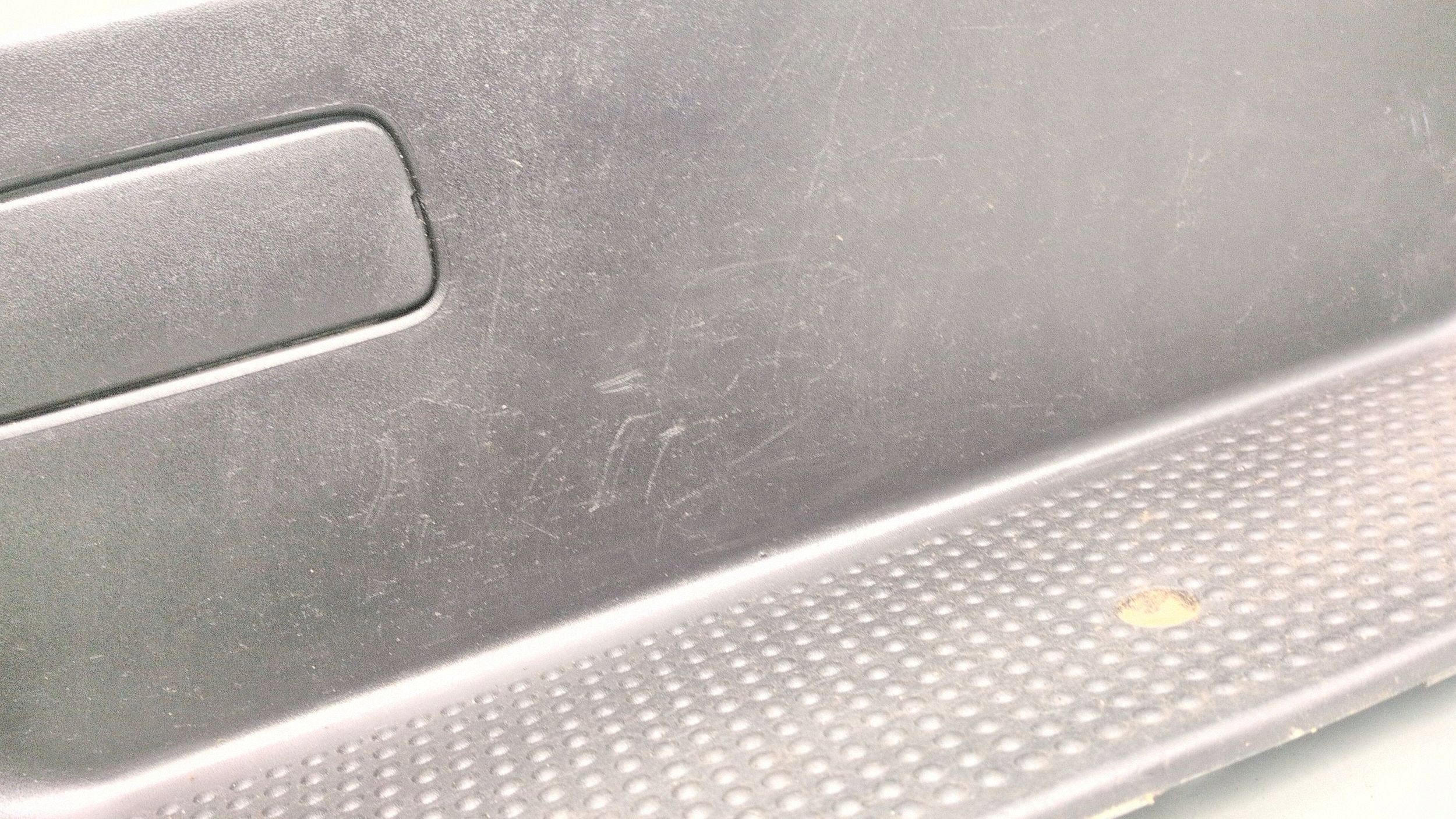 Opel Vivaro 2010 Cubierta Umbral Puerta Delantera image 3