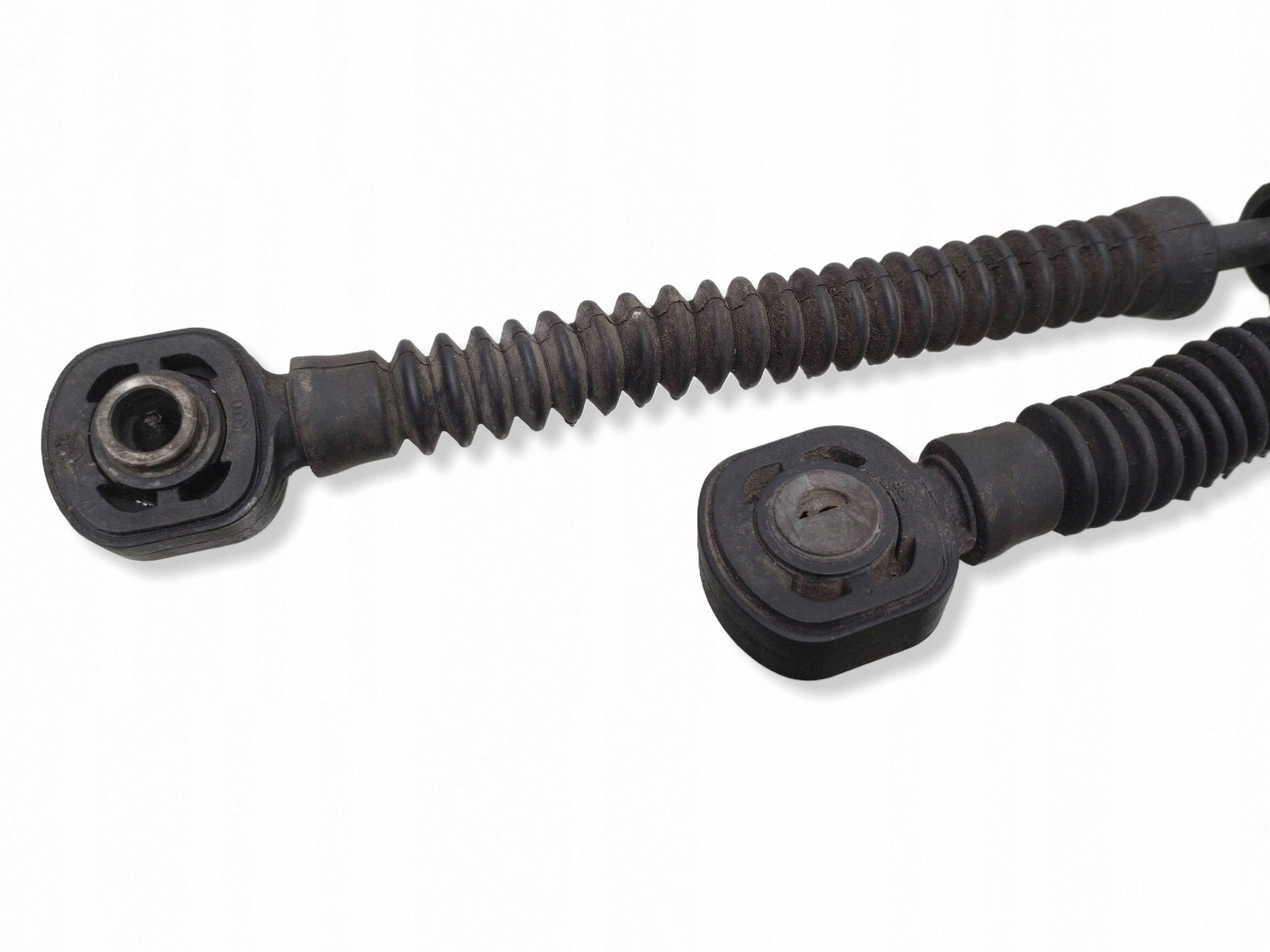 VW T5 Gear Shift Cable Used 7H1711877H image 3