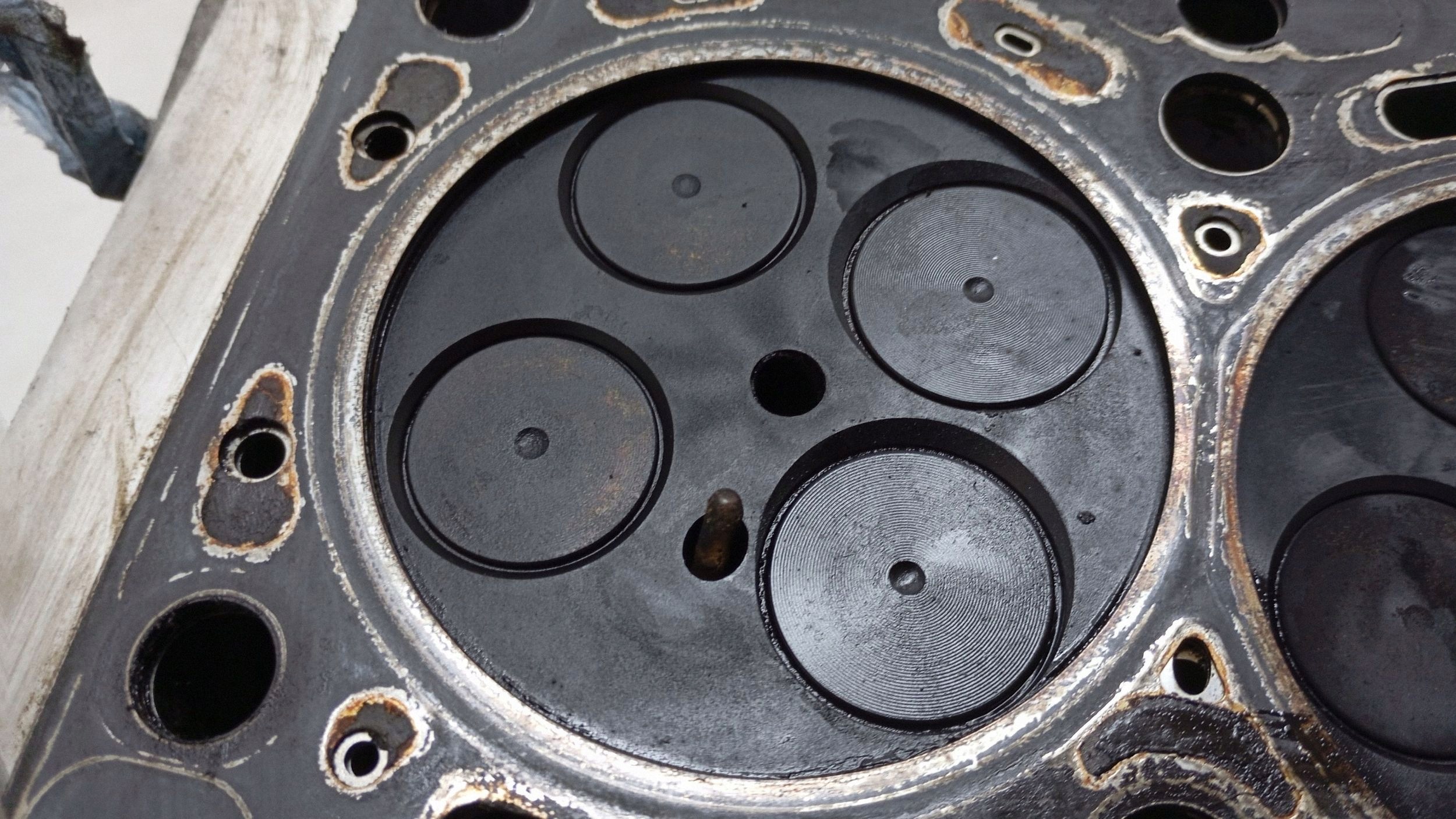 Volkswagen OE R04L103373E image 9