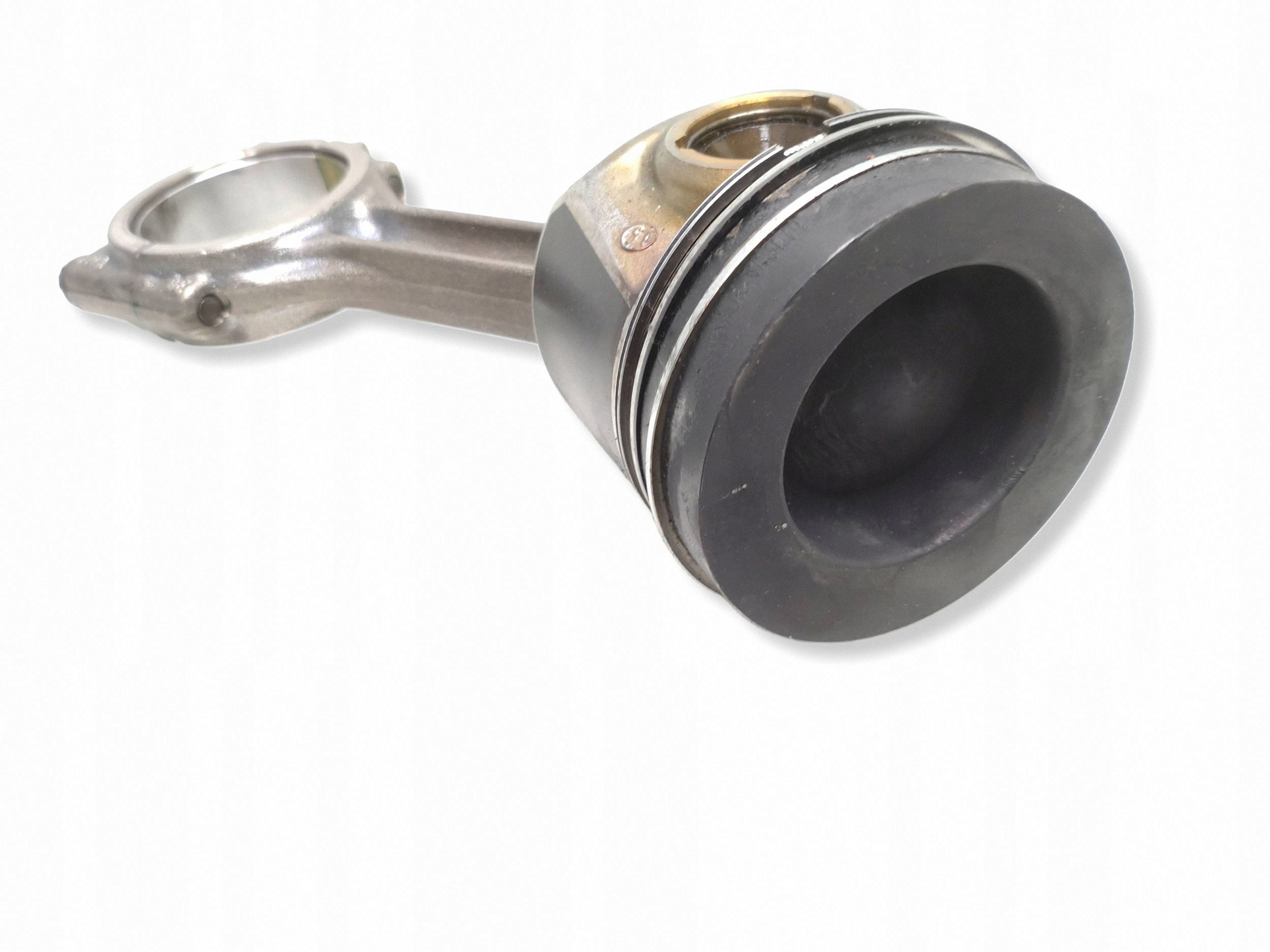 Piston avec bielle VW Passat B8 04LADE image 2