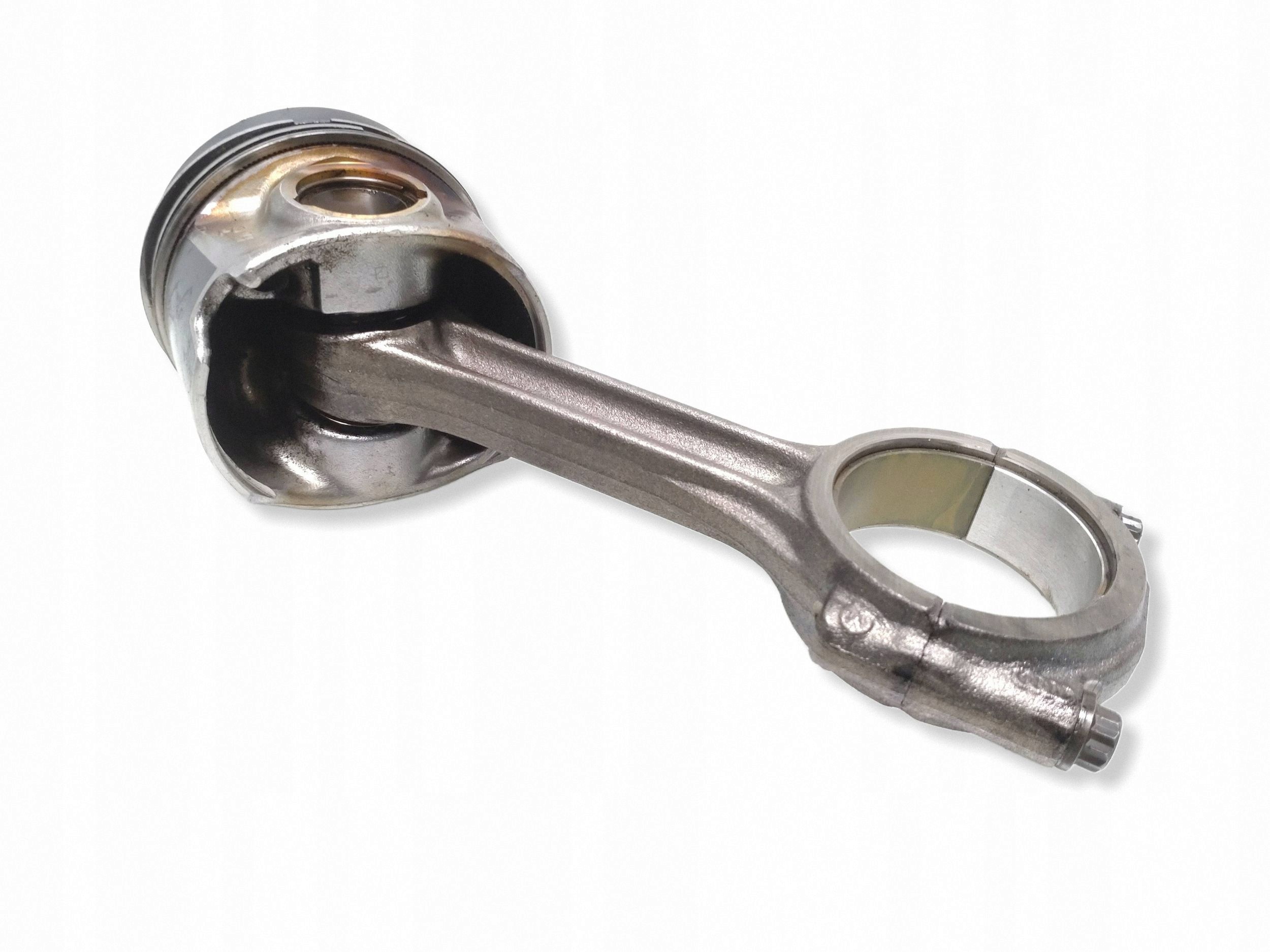 Piston avec bielle VW Passat B8 04LADE image 3