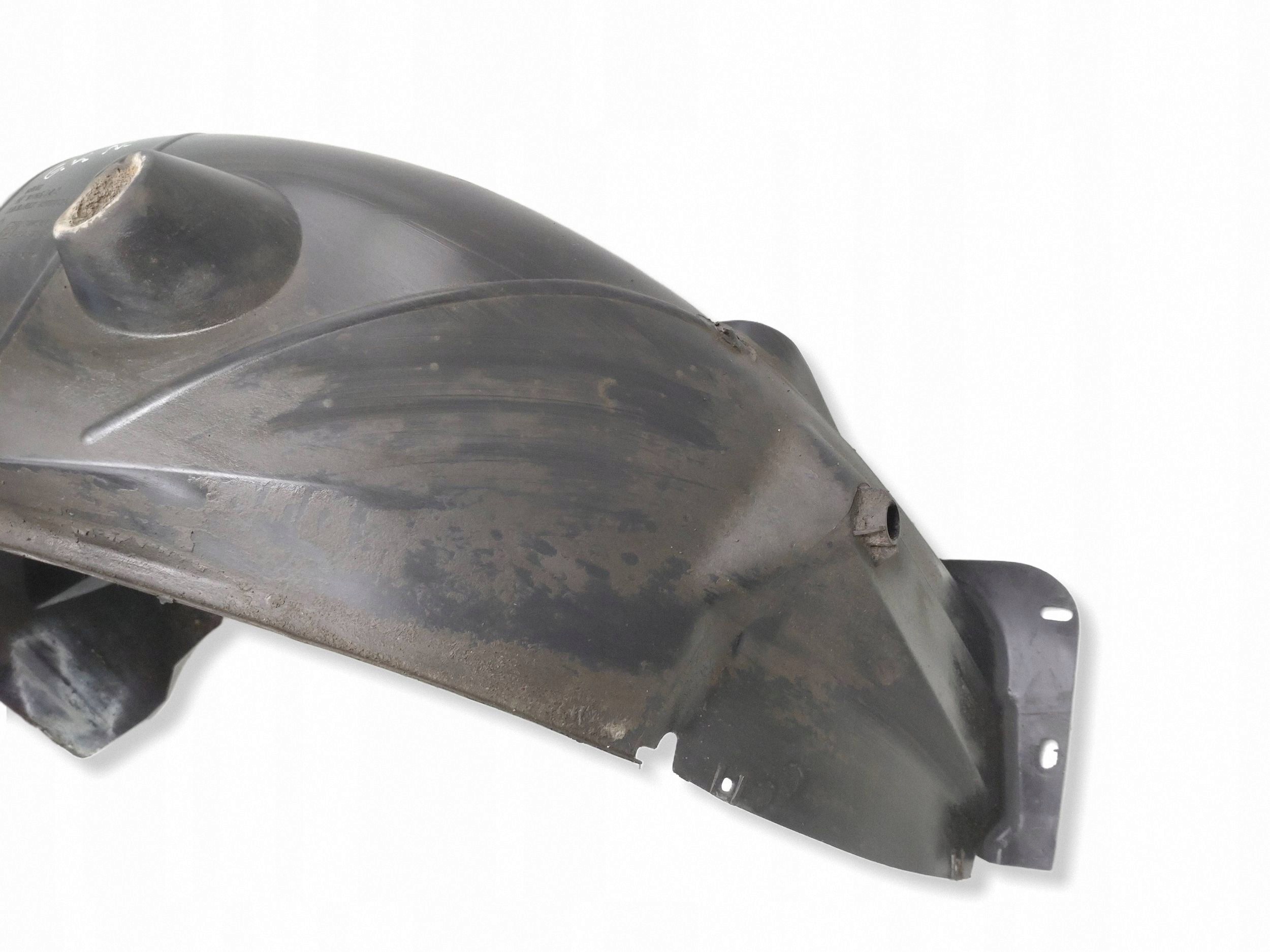 Opel Vivaro 2008 Taka vasen pyöränkaari OEM 91165342