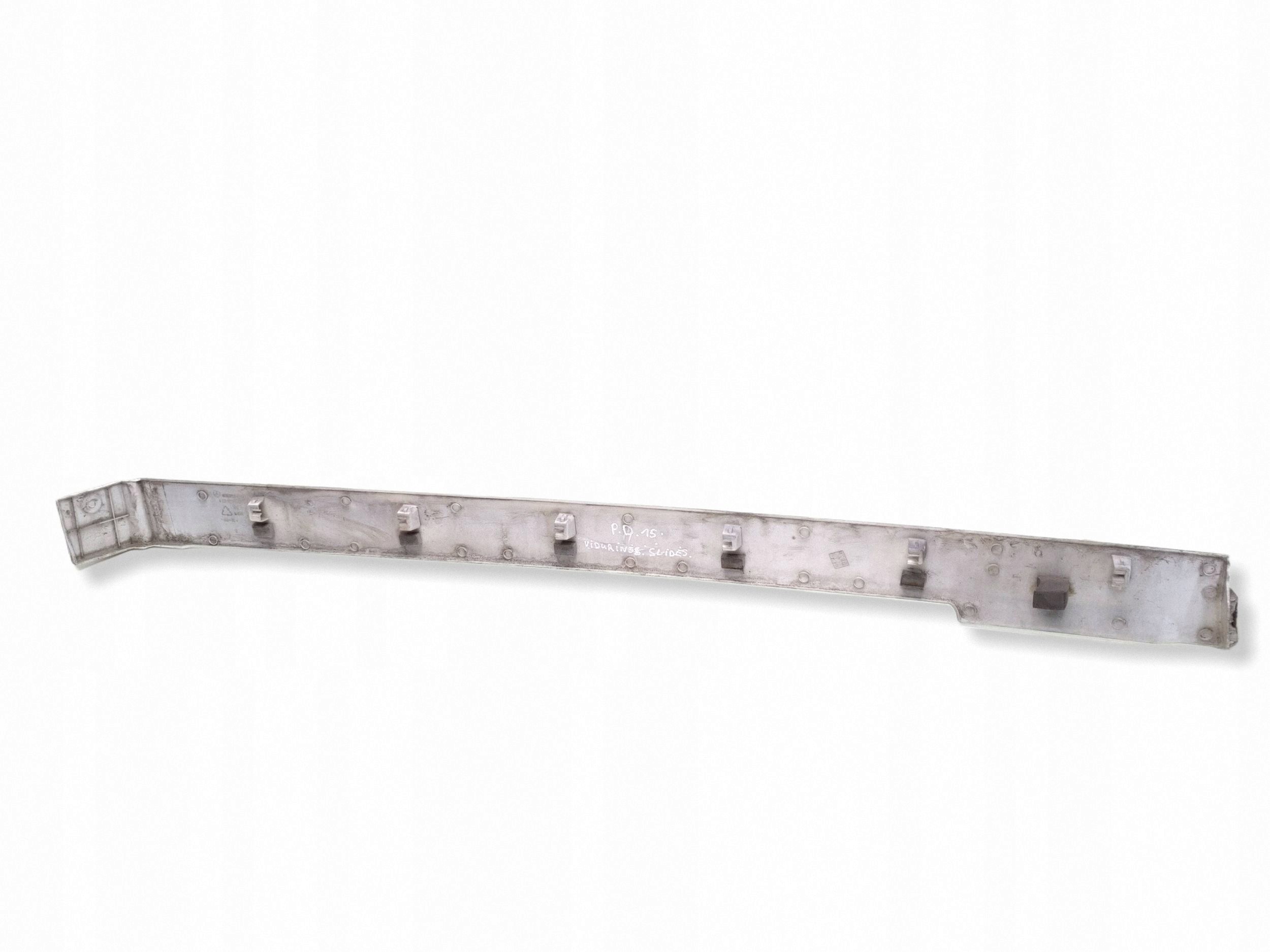 Grille Mercedes Vito W639 A6396913308 image 6