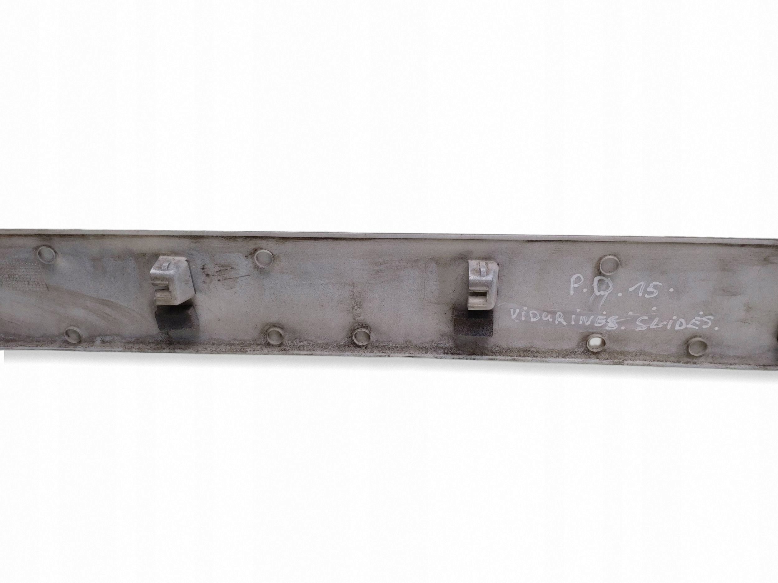 Grille Mercedes Vito W639 A6396913308 image 8
