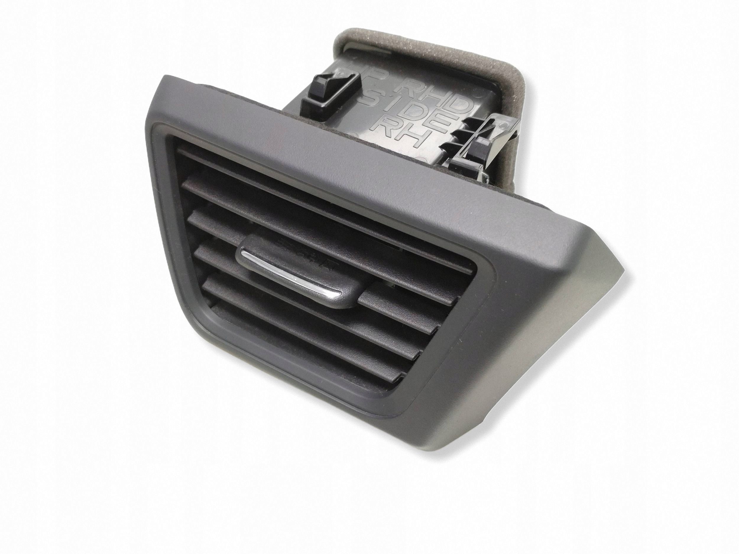 Nissan Leaf II Grade Lateral Vent 687605SK0B image 2