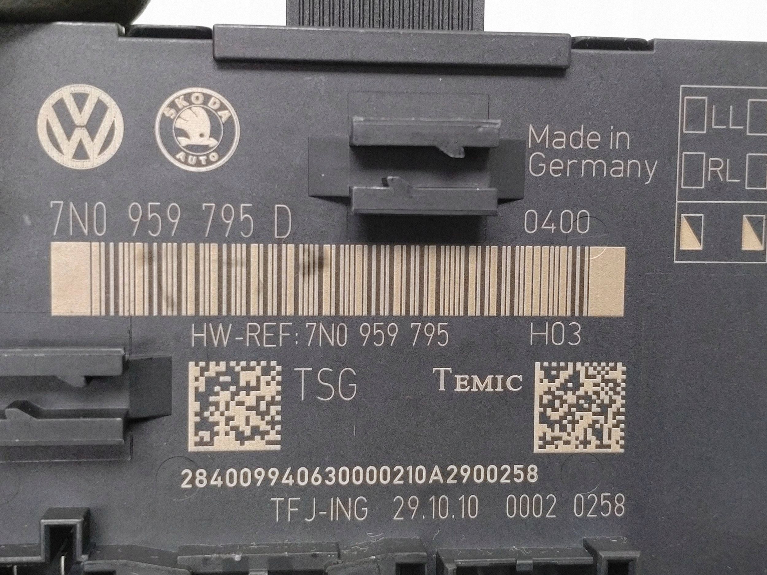 Module porte arrière Skoda Yeti 5L 7N0959795D image 5
