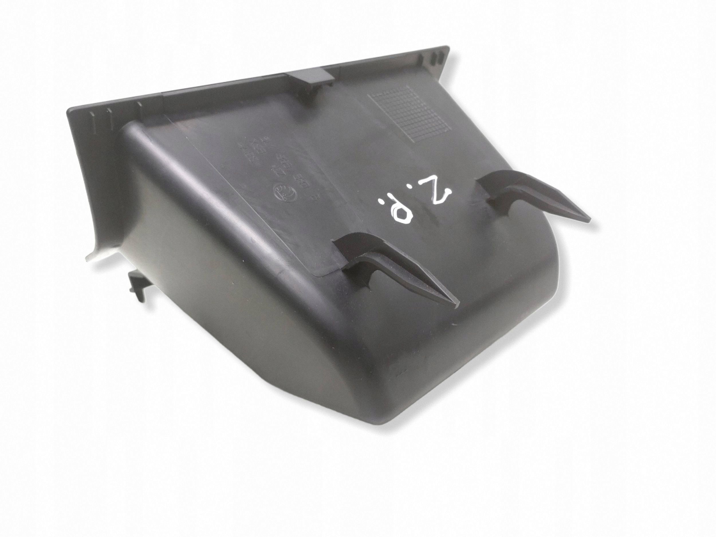 Skoda Yeti Console Shelf 5L1863383B Usato