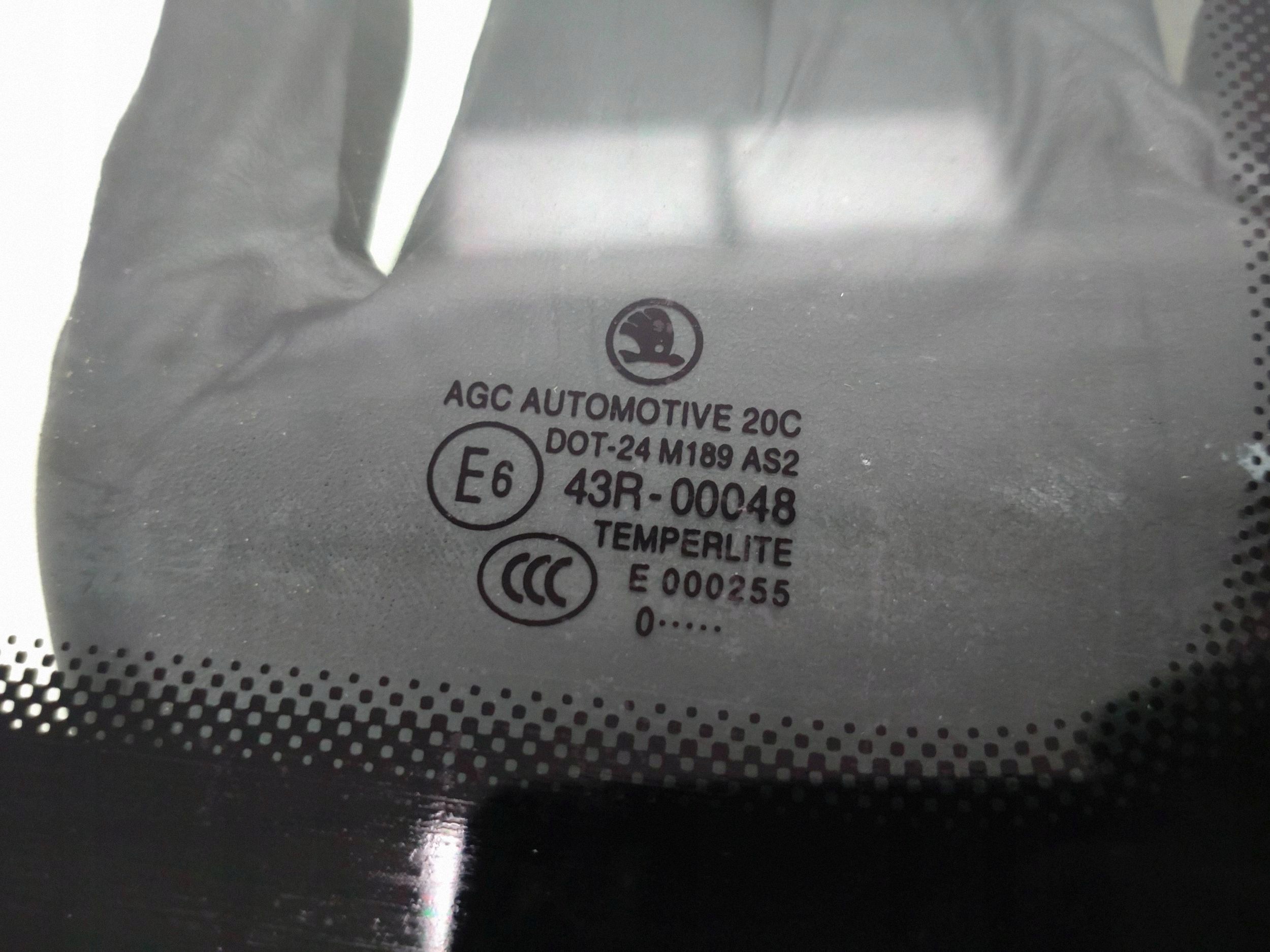 Vidro Traseiro Esquerdo Skoda Yeti 5L 2012 5L6845297D image 5