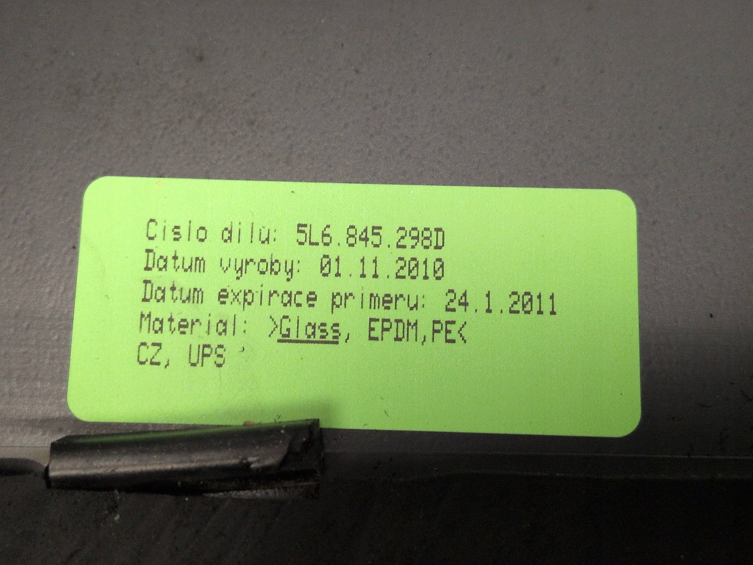 Vidro Traseiro Direito Skoda Yeti 5L 2012 5L6845298D image 3