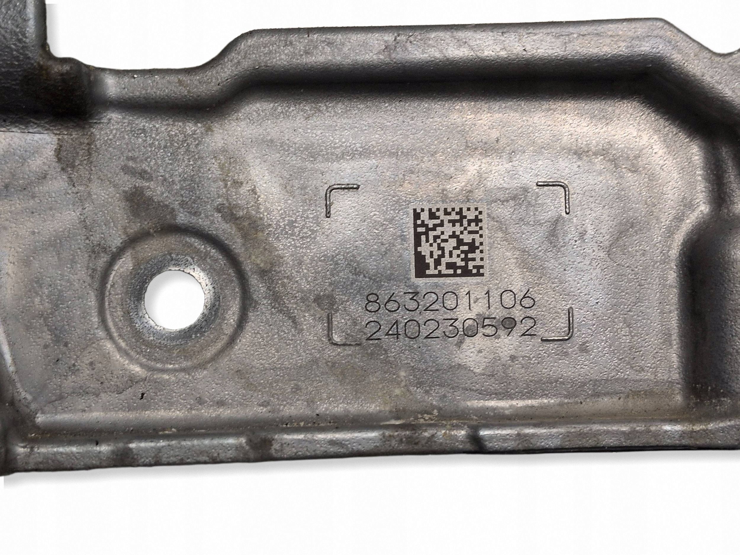 Carter de distribution MINI Cooper F55/F56 1.5 essence 8632012 image 4