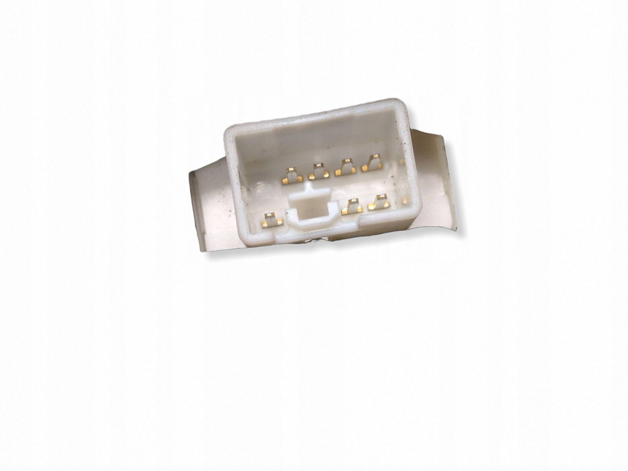 Relais Mazda OE 3213653020 d'occasion image 3