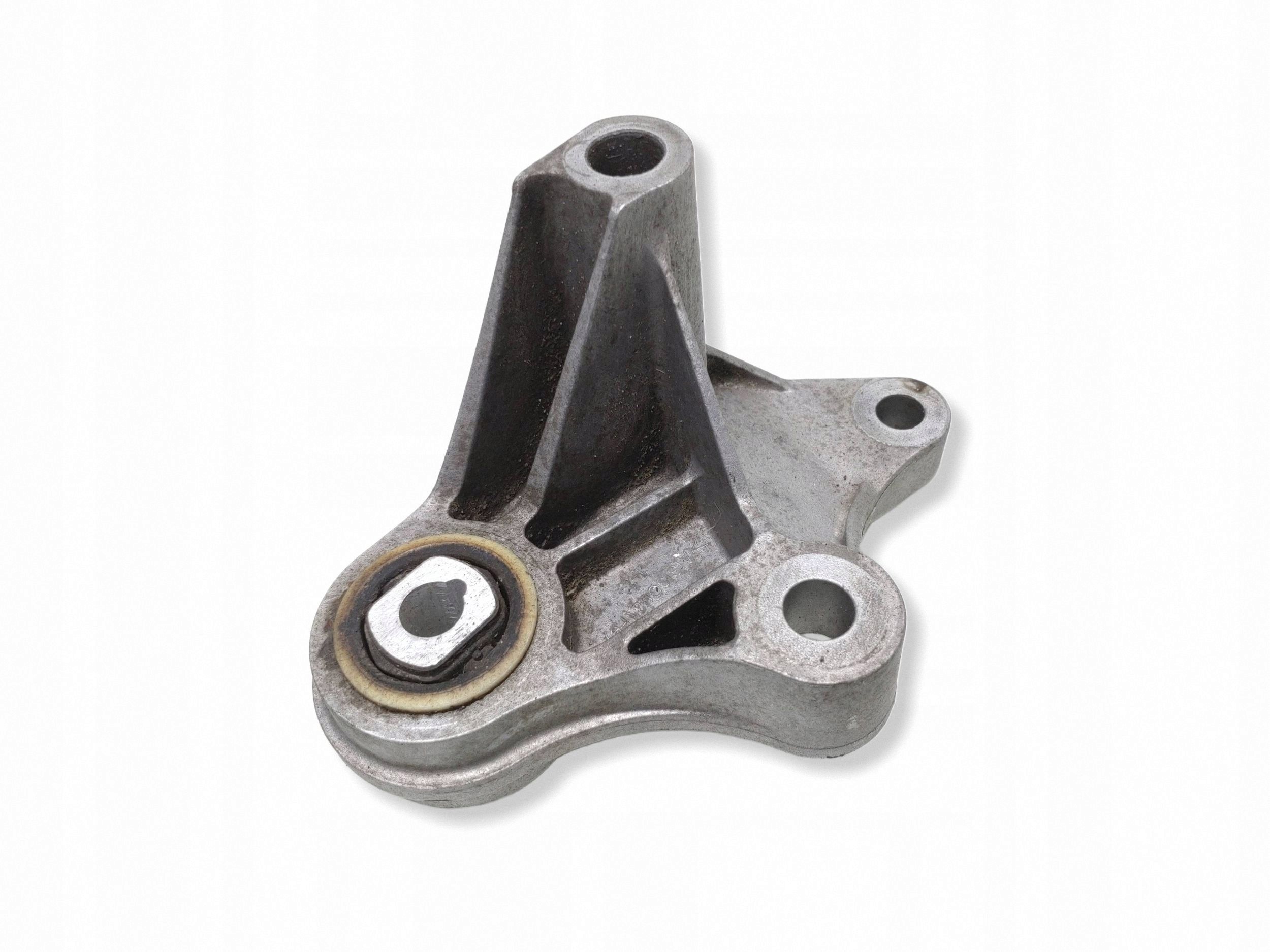 Support boîte Ford Focus MK3 1.0 EcoBoost image 2