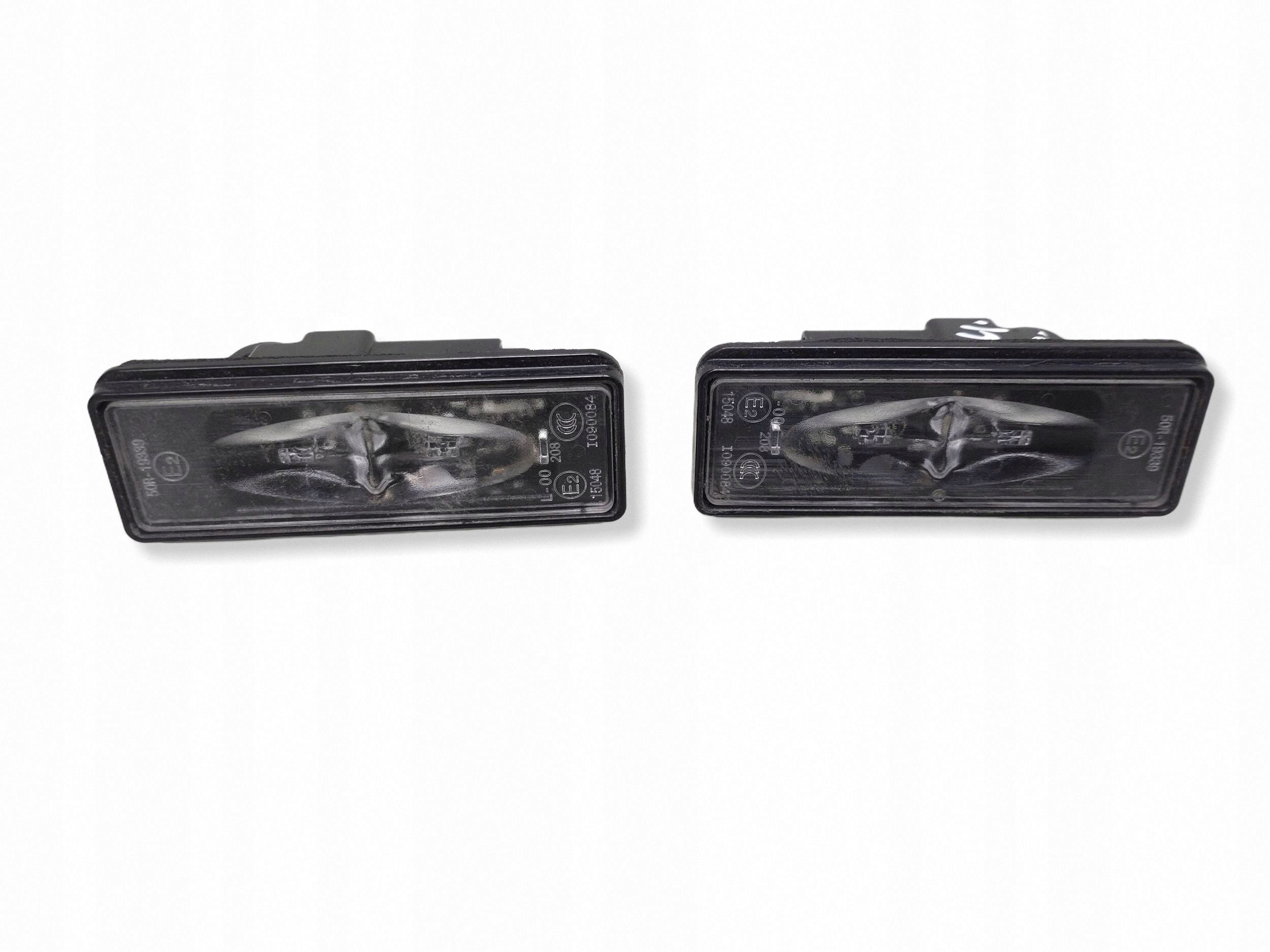 Opel Grandland 2021 Éclairage plaque 9815226680 image 3