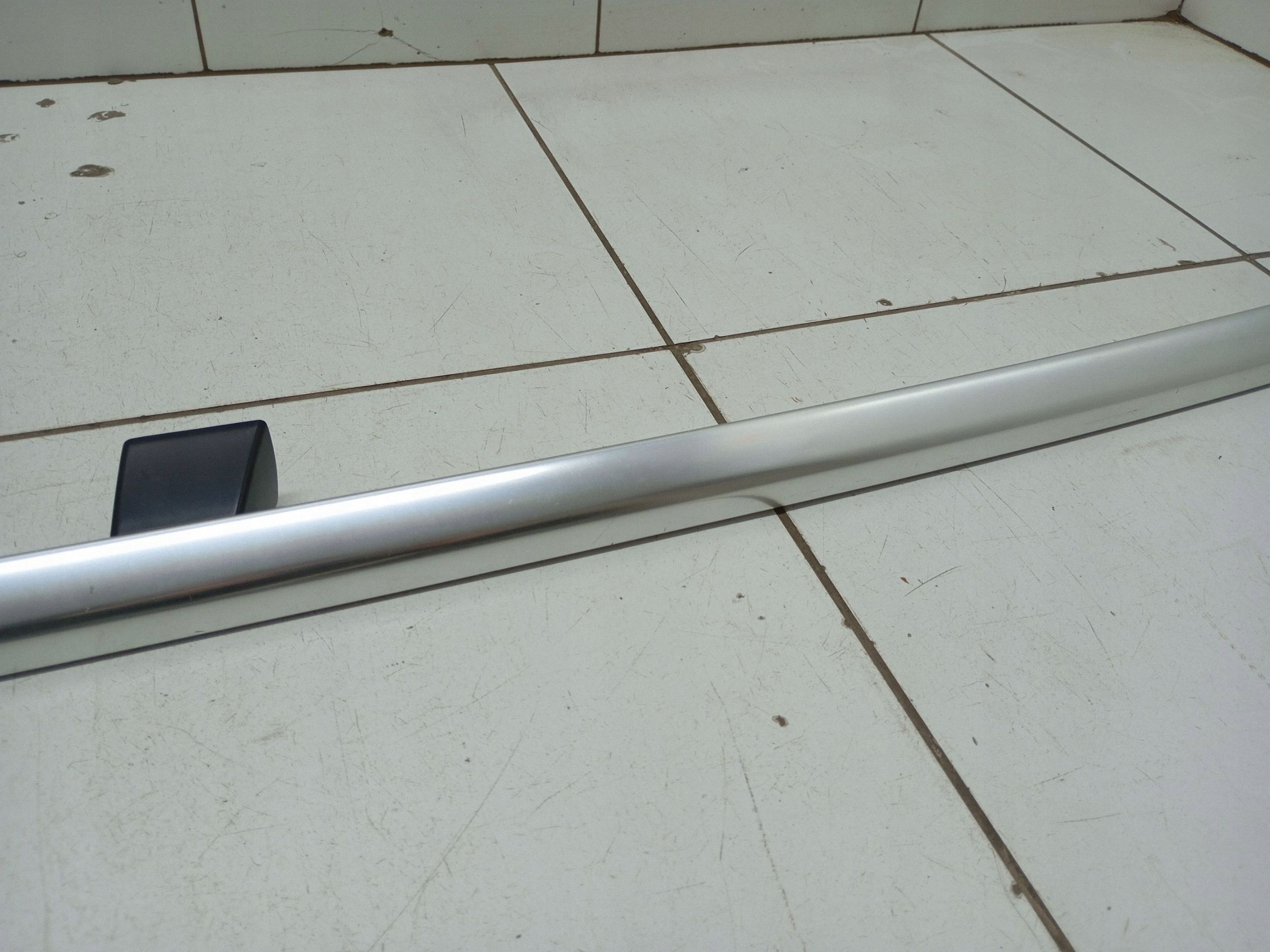 Railing de Teto Esquerdo Cromado VW Passat B7 OEM 3AF860043 image 5
