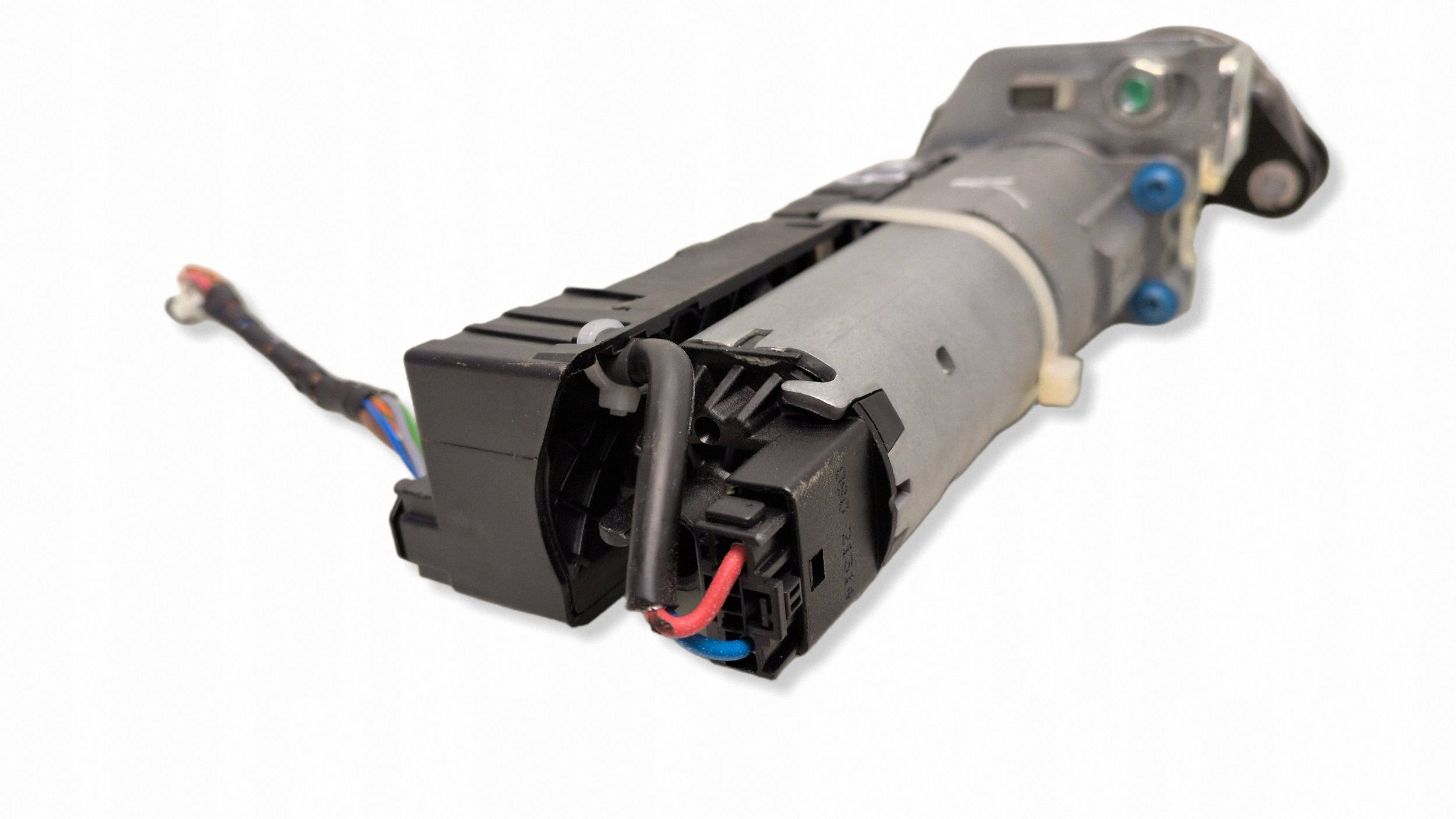 VW Passat B7 Variant Tailgate Actuator 3AF827383A image 3