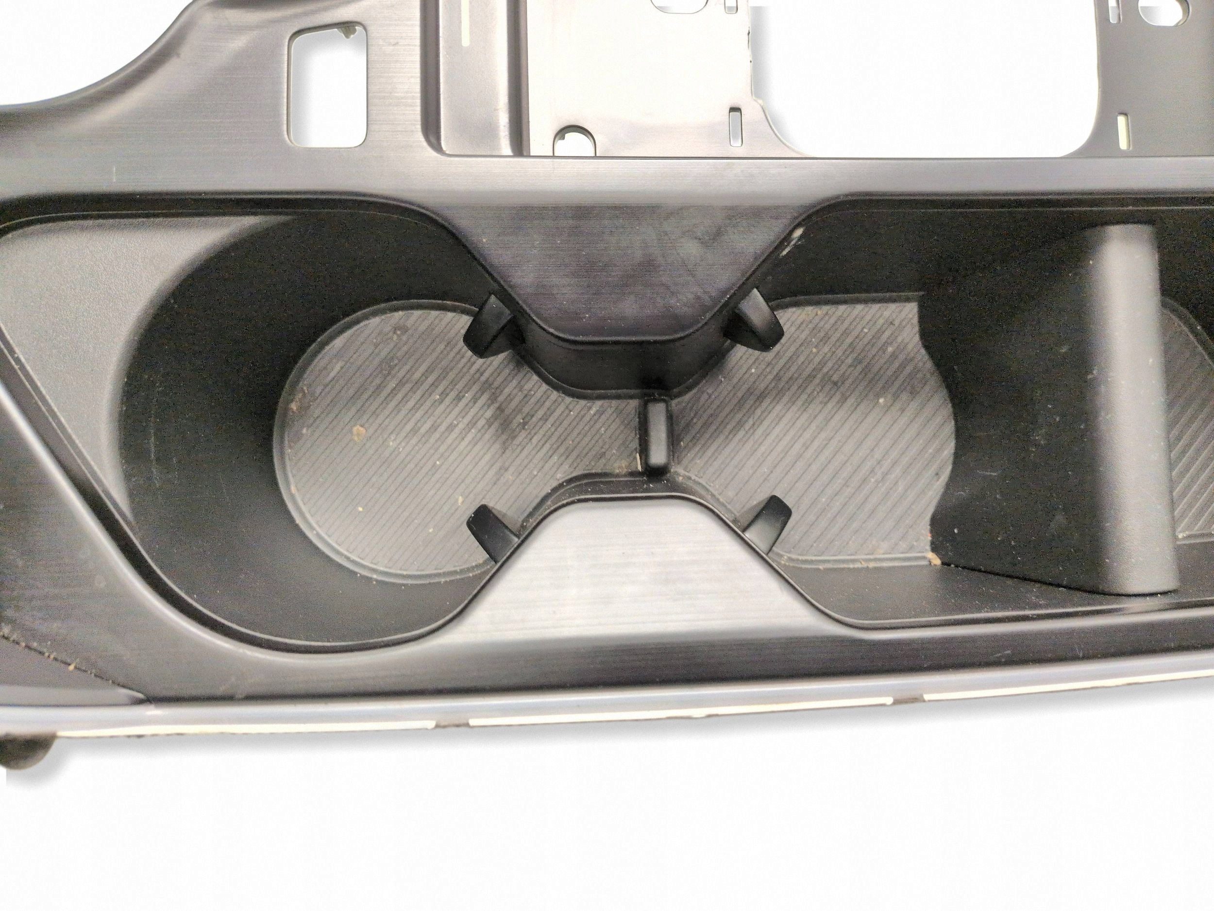 Kia EV6 bekerhouder middenconsole 84651CVRB0 image 3