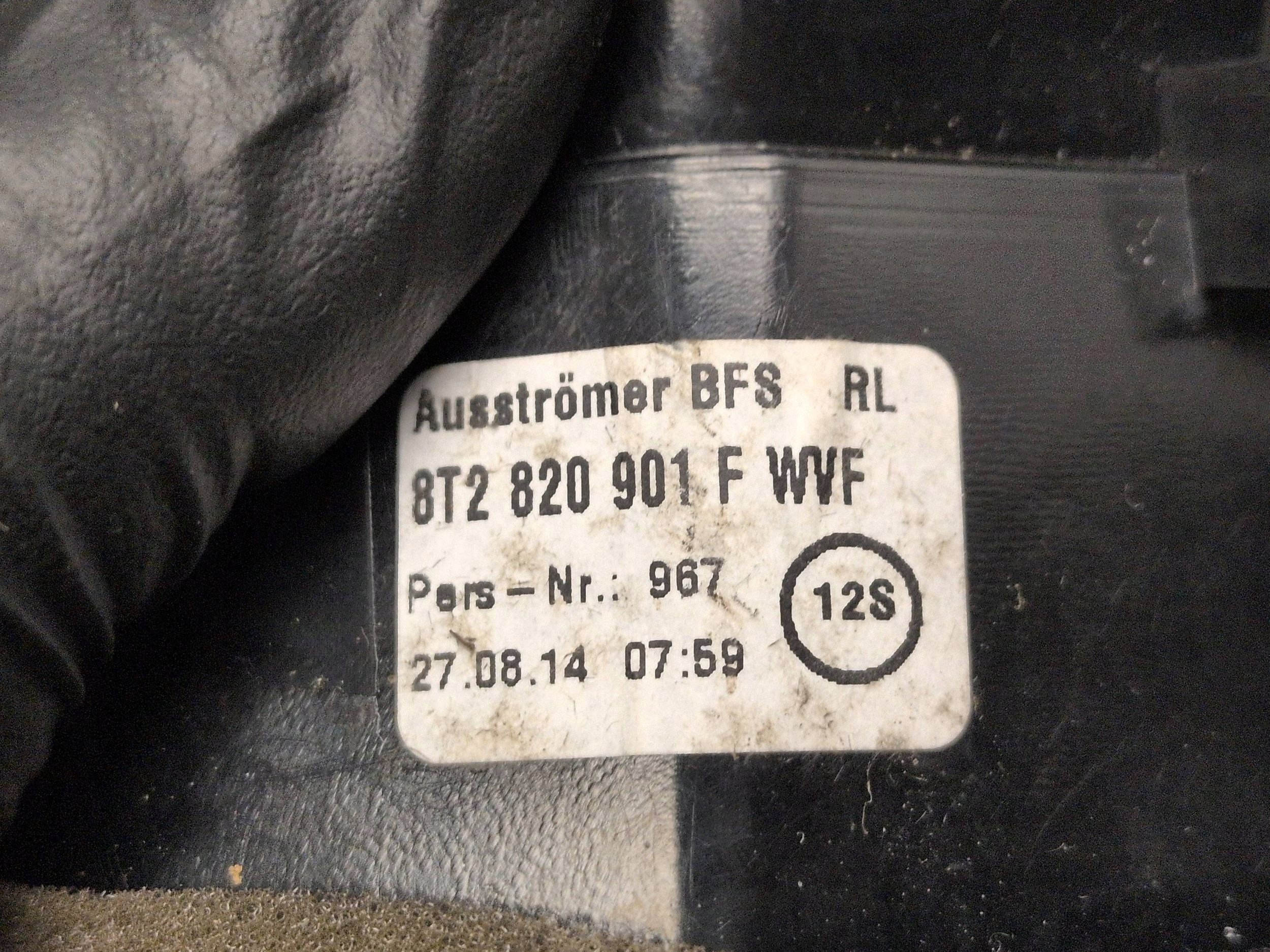 Grade de Ventilação Lateral Esquerda Audi A4 S4 B8 2012 image 7