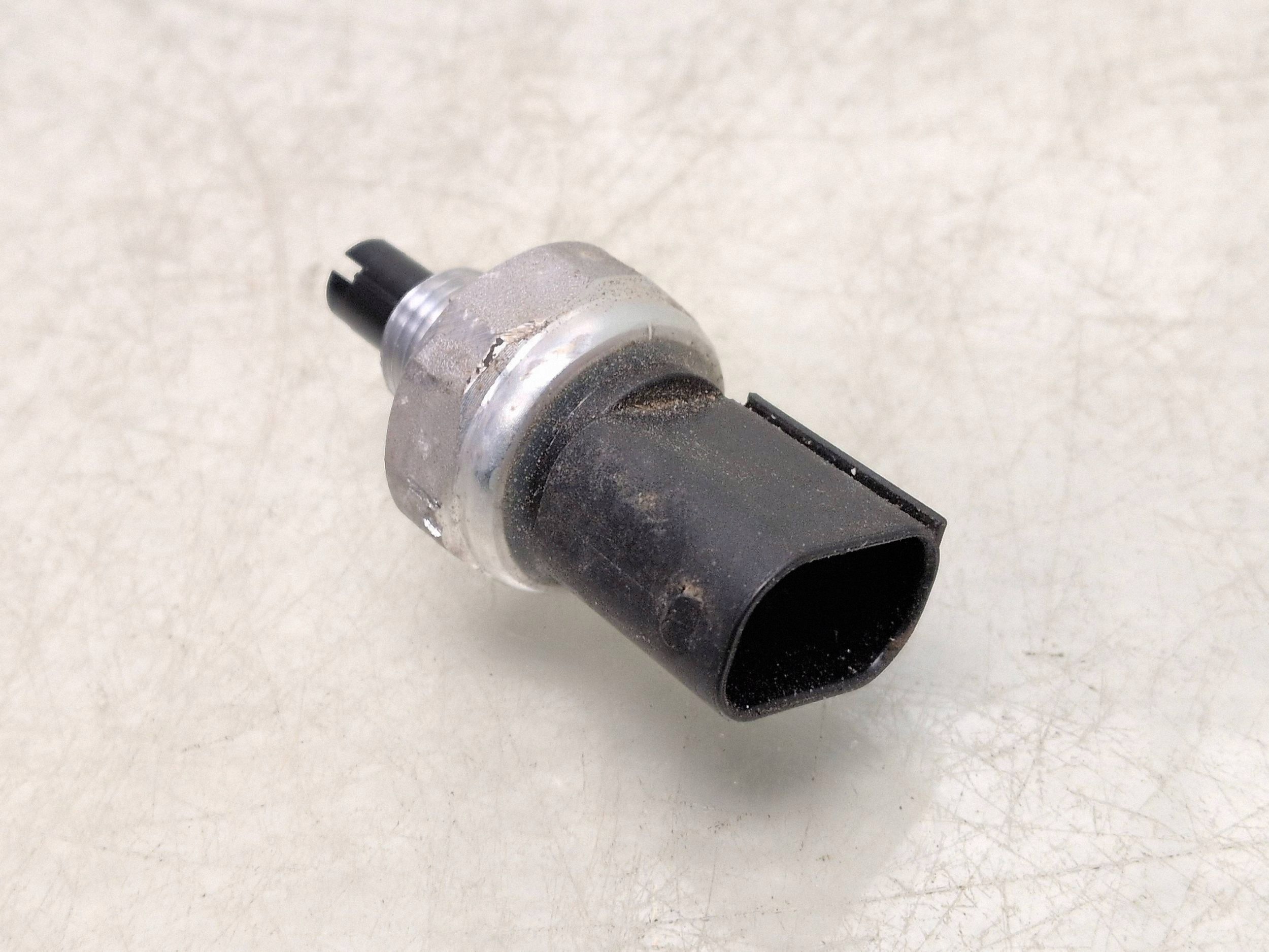 KIA EV6 Ilmastointipaineanturi 2405181378