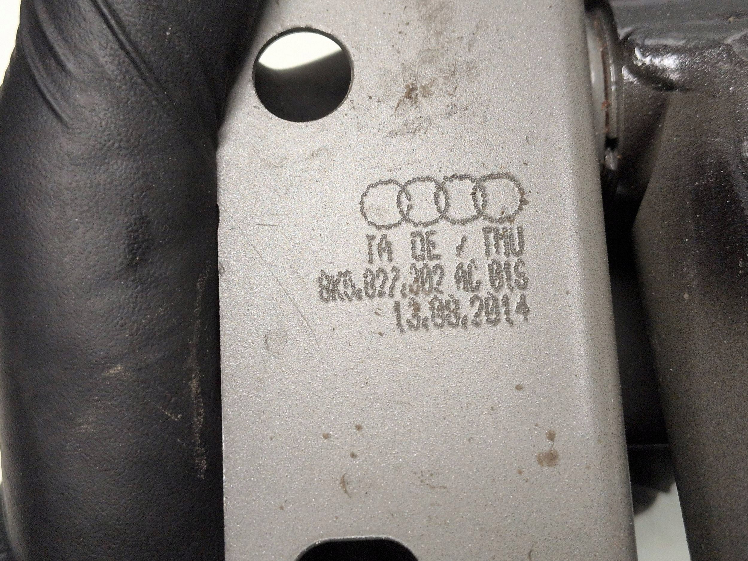 Audi A4 S4 B8 8K 2015 Links Scharnier Heckklappe image 6