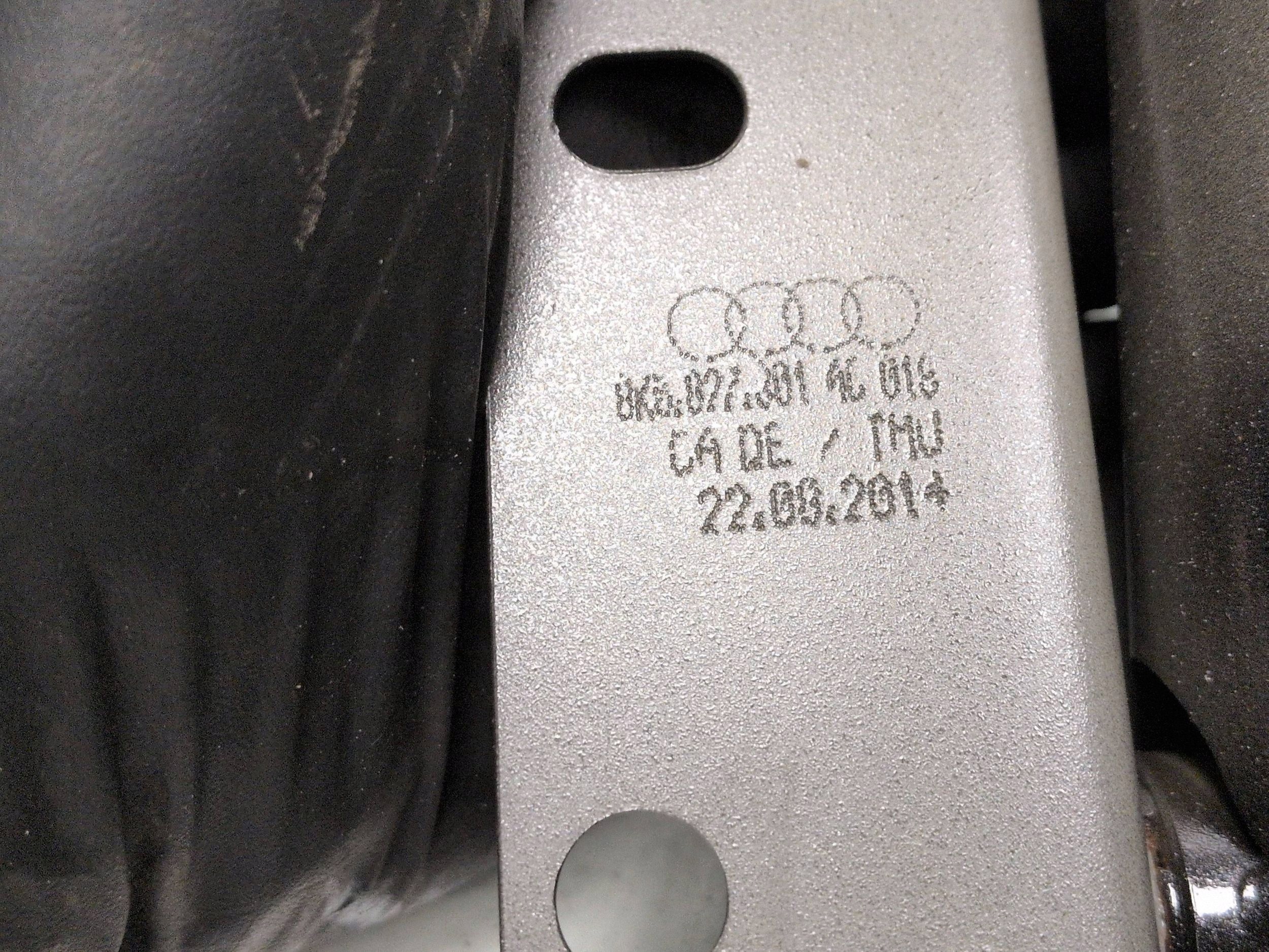 Audi A4 S4 B8 8K 2015 Links Scharnier Heckklappe image 7