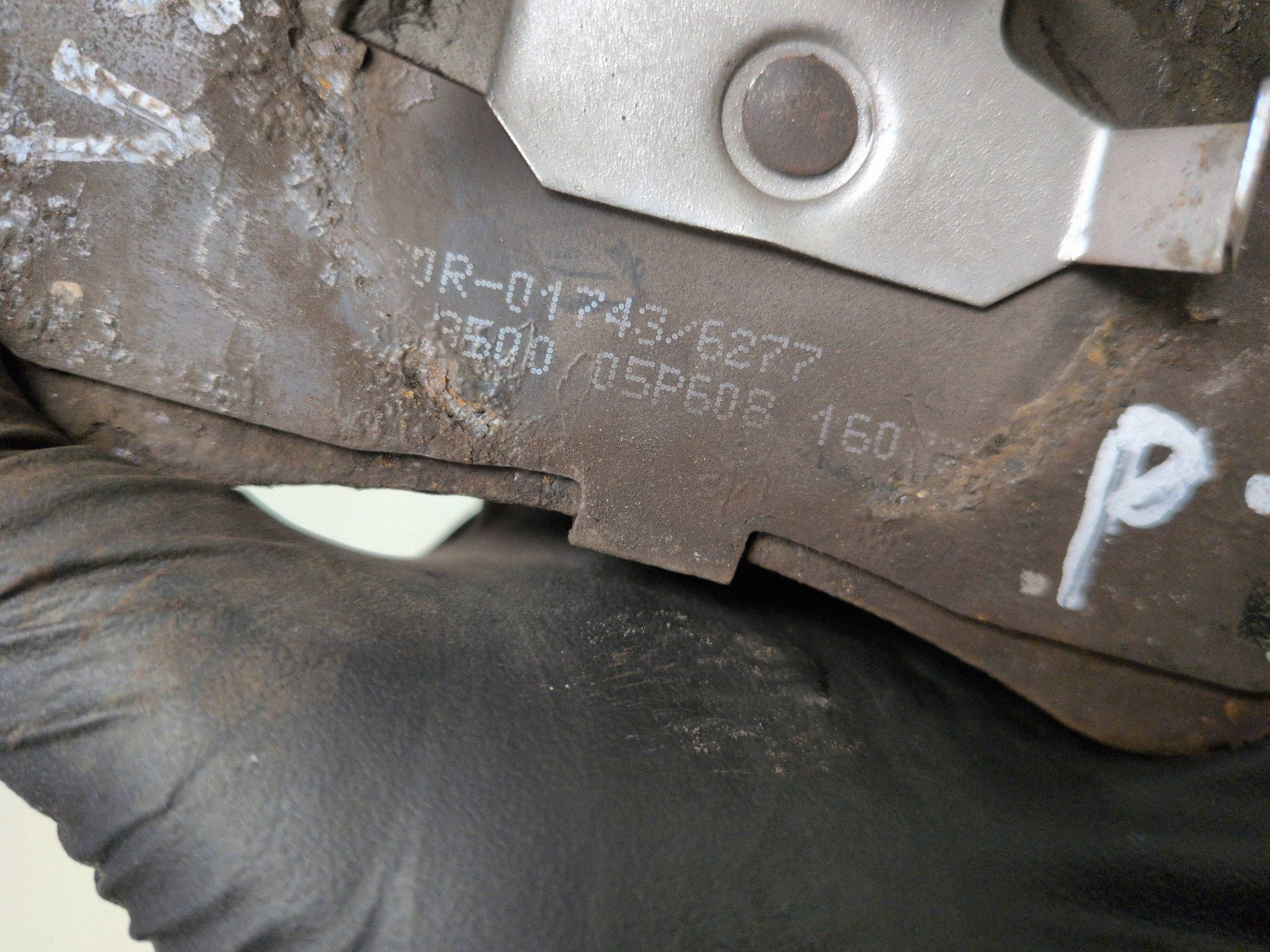 VW II LT Etujarrupalat FRC158730 image 4
