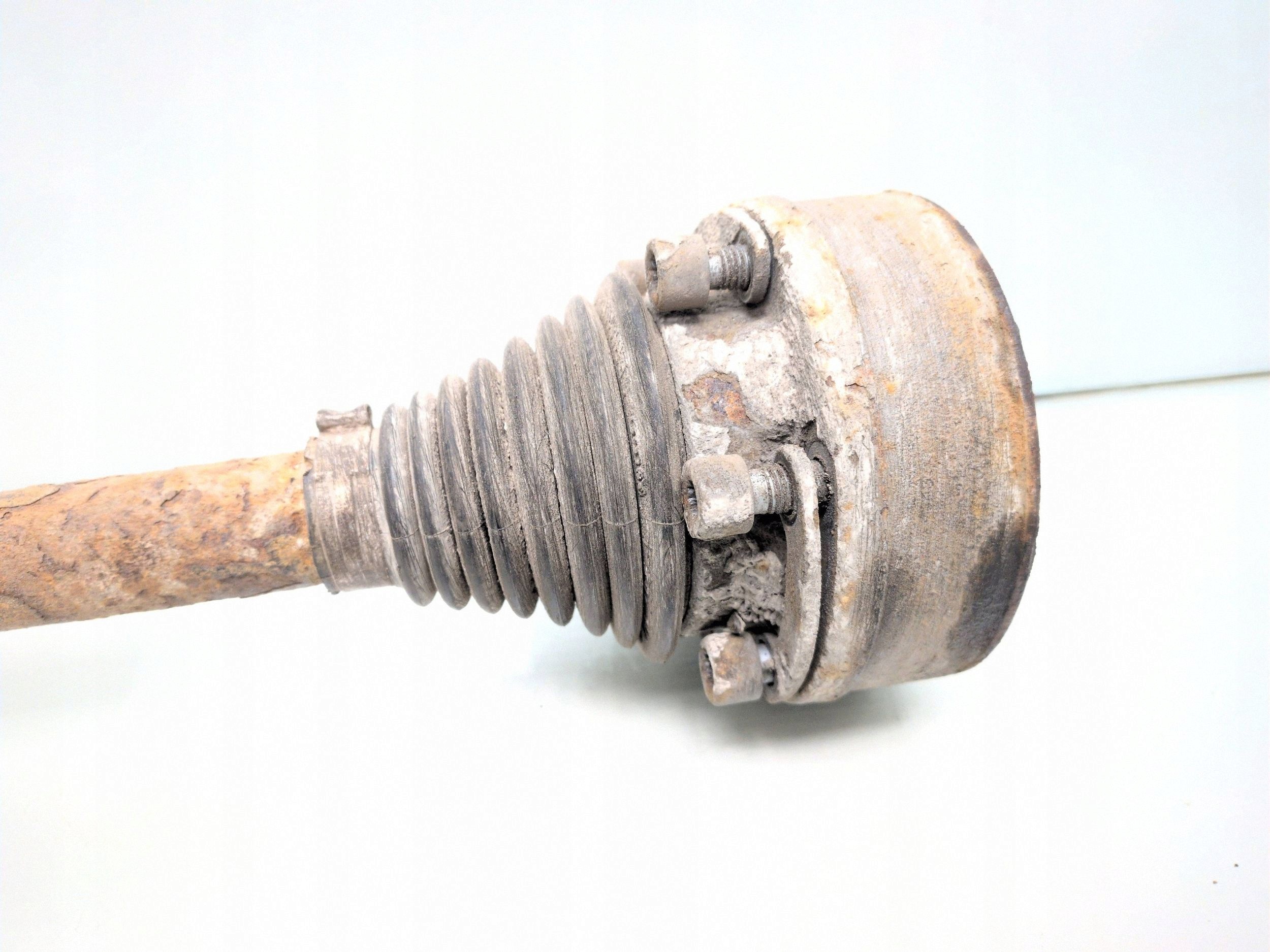 Semiasse posteriore VW Passat B7 5N0501151A image 3