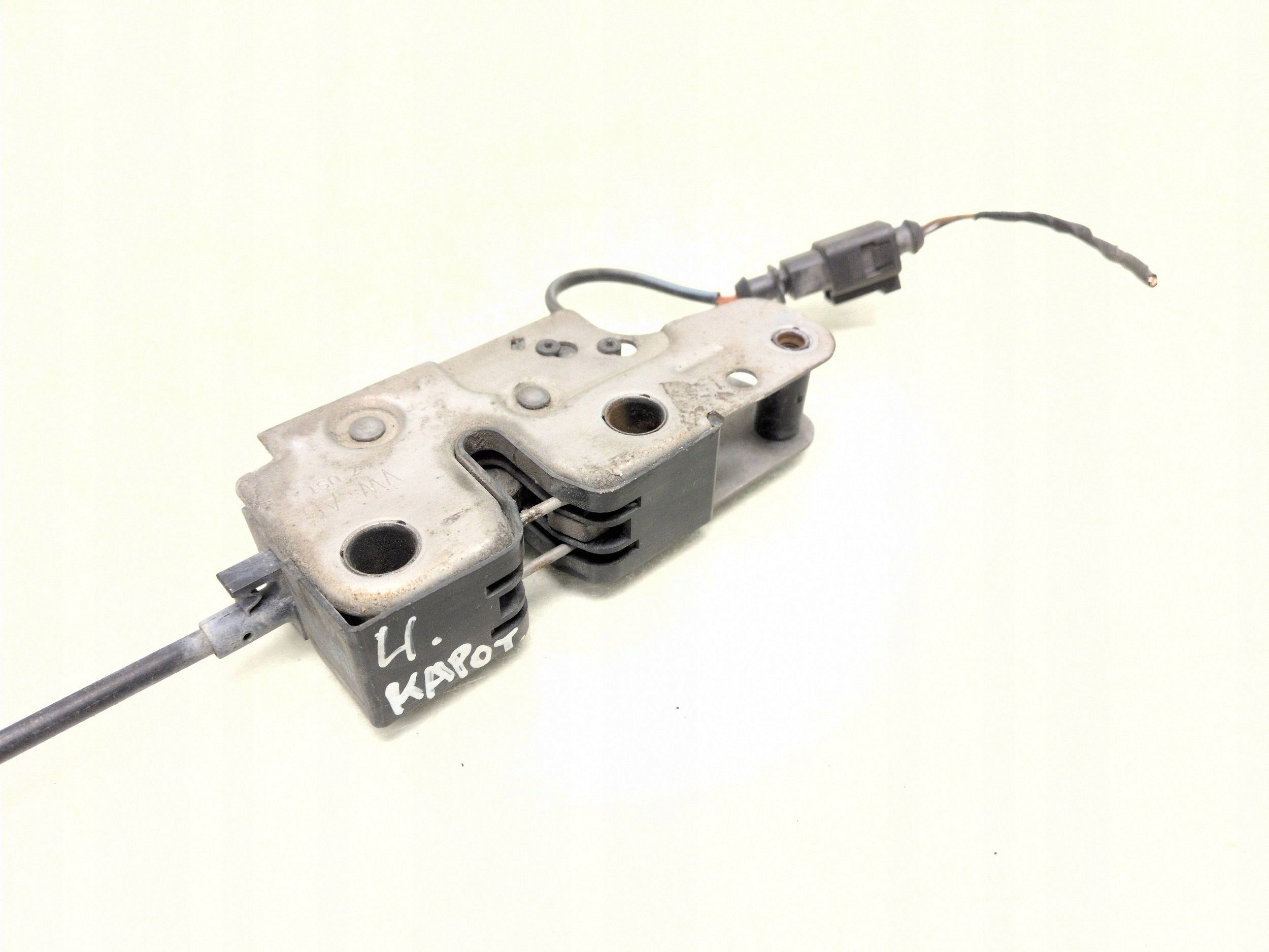 Fecho do Capô Skoda Superb II 3T 3T0823509 image 3
