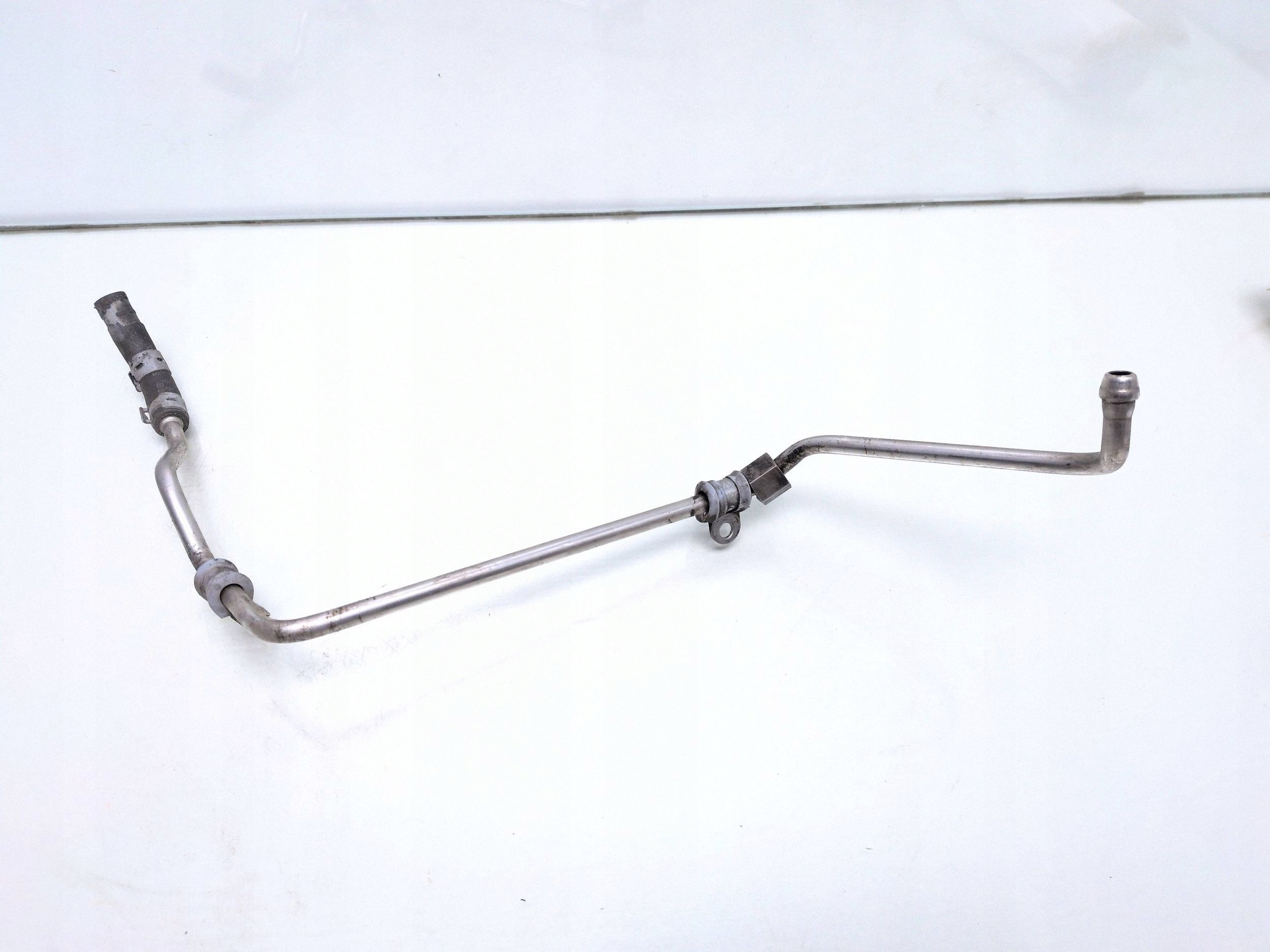 Ölleitung Turbolader Skoda Superb B6 03G145742