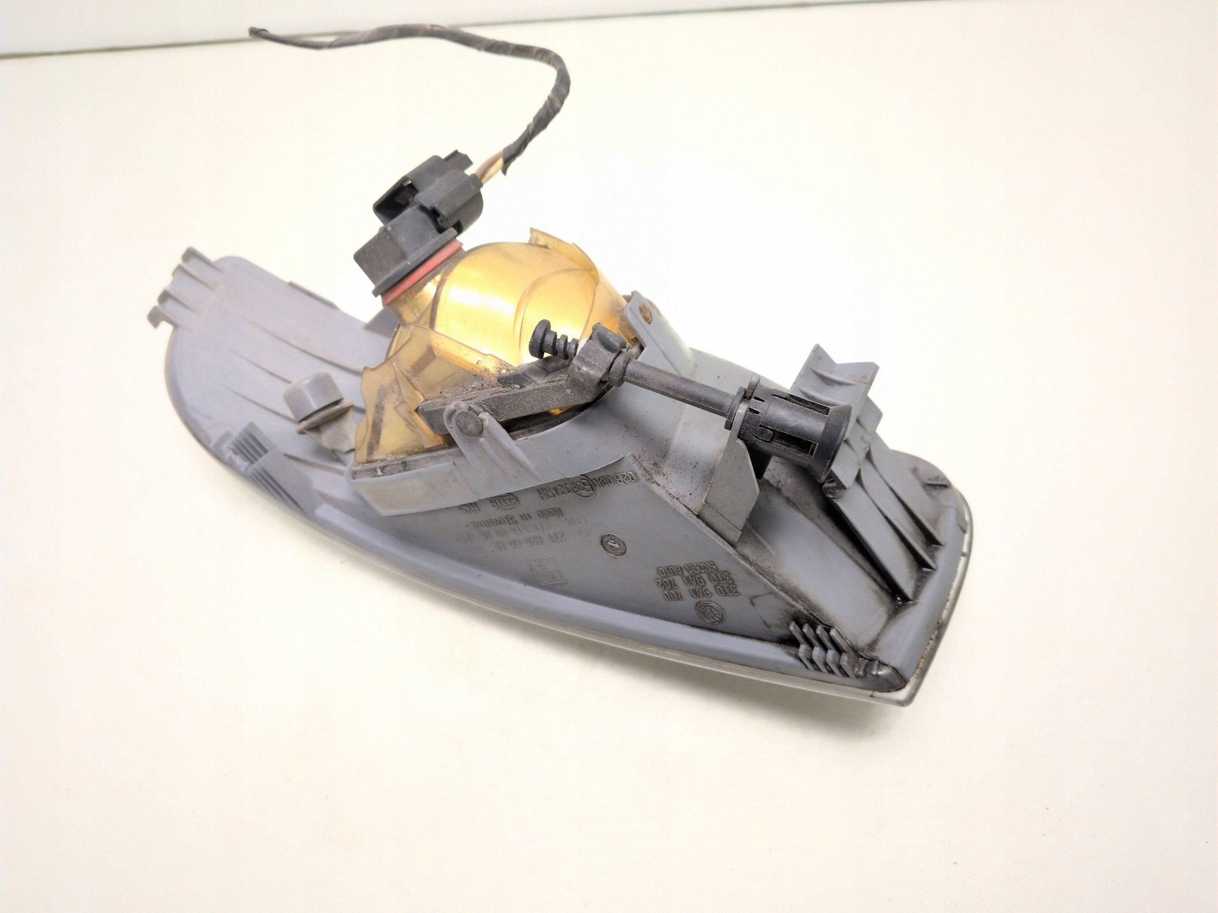 Farol Esquerdo Skoda Superb 2008-2013 Halógeno OEM 3T0941700 image 6