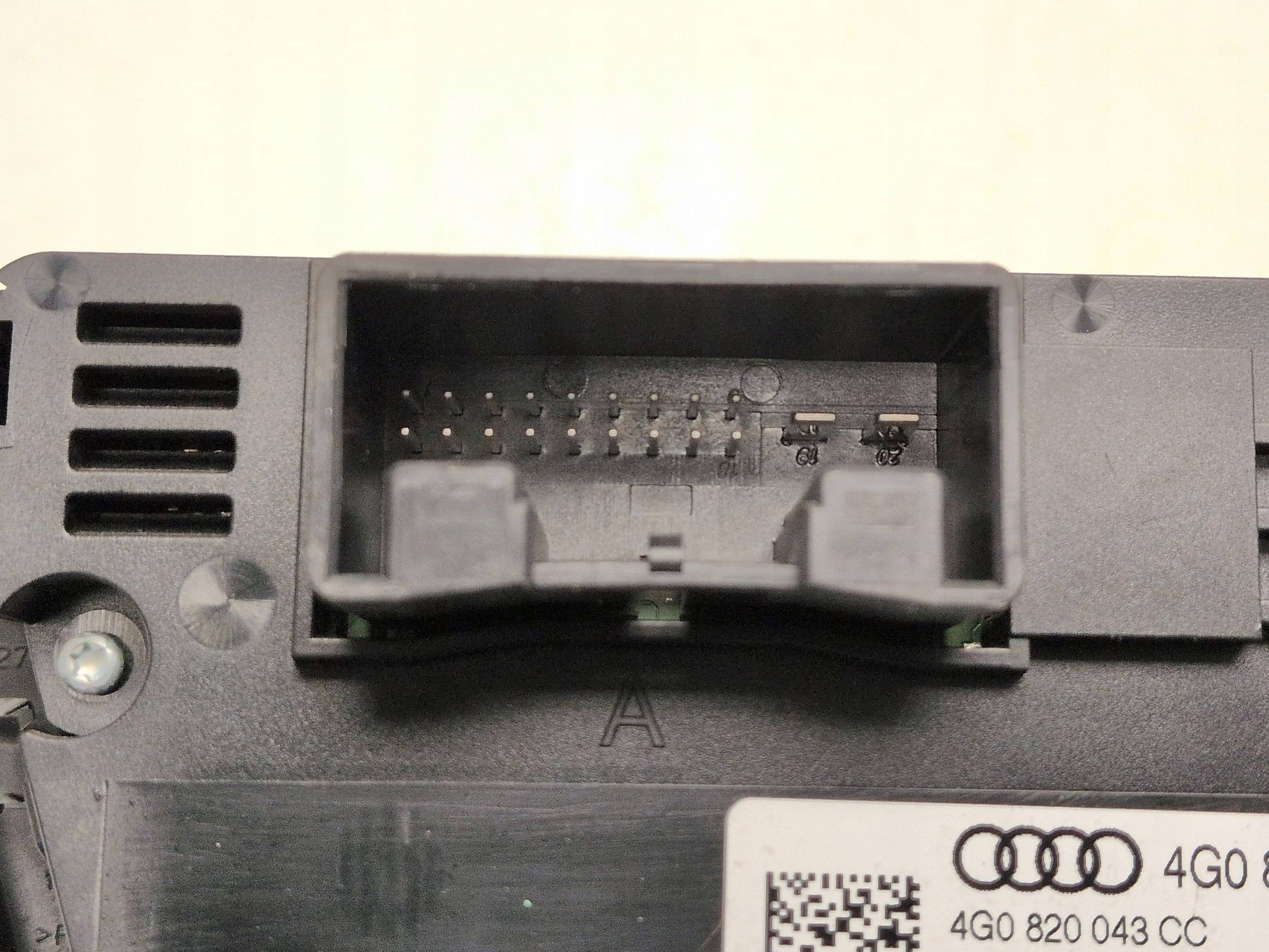 Panneau de climatisation Audi 4G0820043CC image 8
