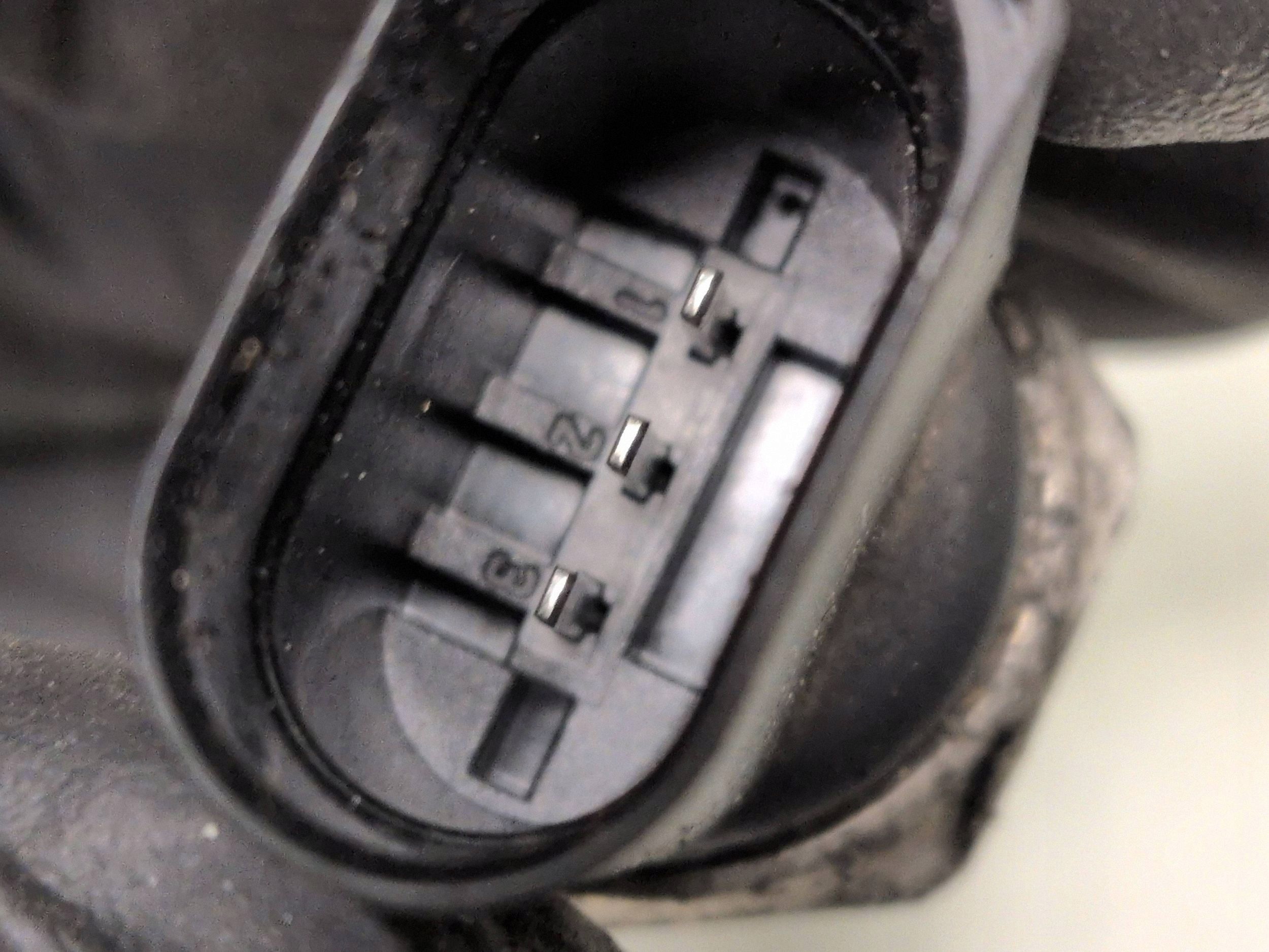 Capteur de pression de climatisation Audi A6 S6 C7 4G 4H0959126A image 4