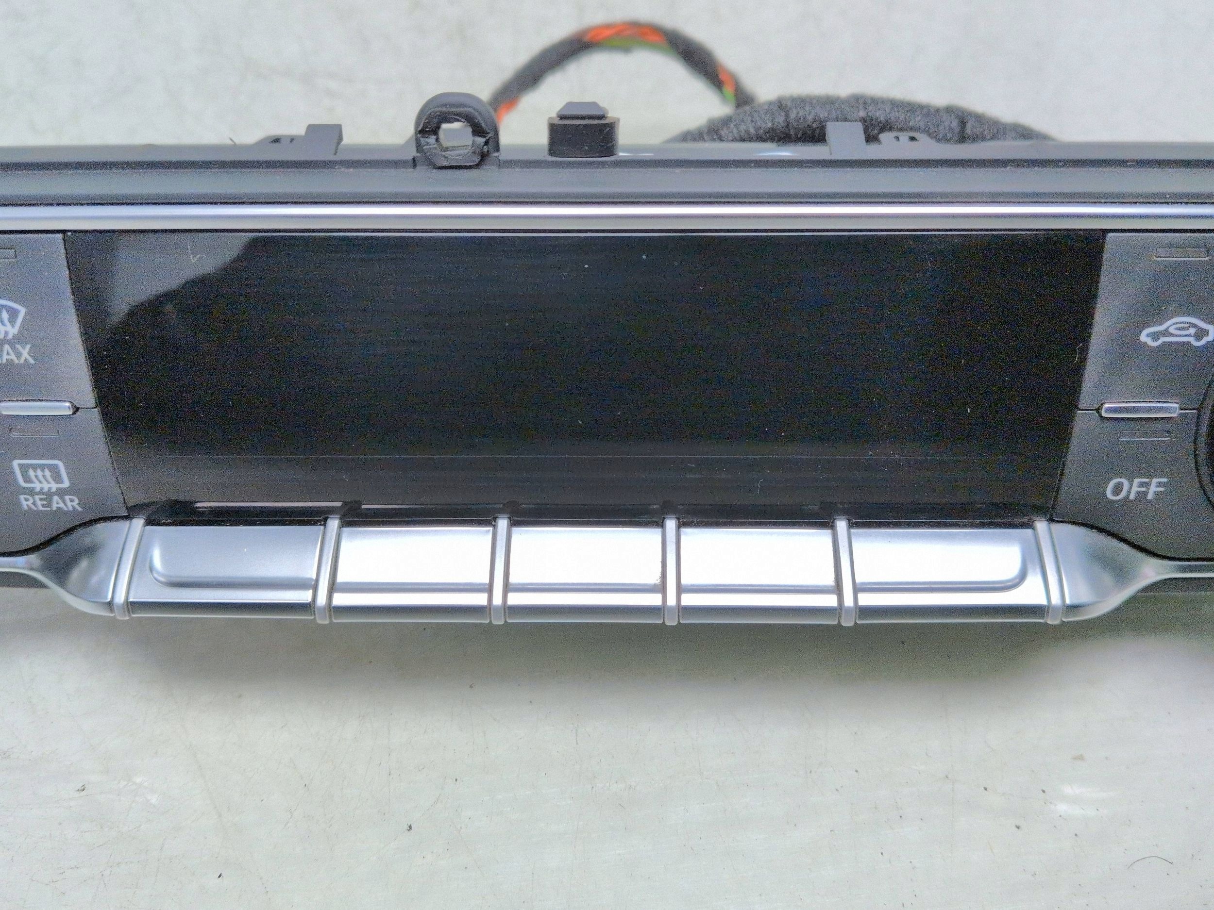 Panneau de climatisation Audi Q5 II 80A820043G image 3