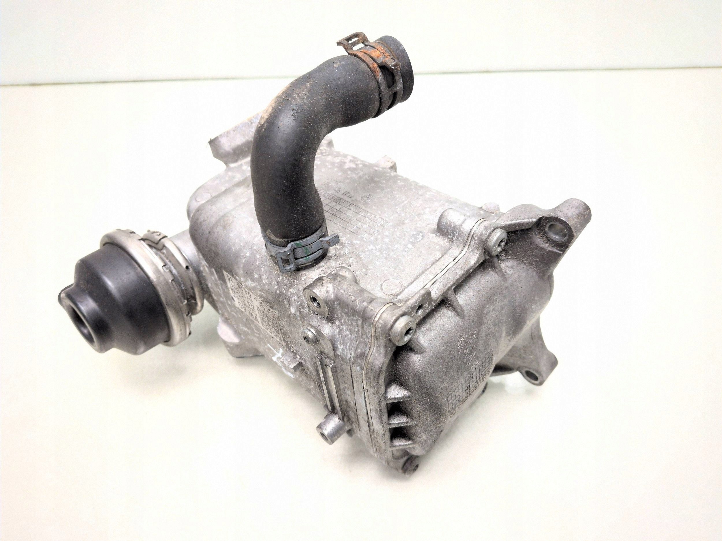 EGR Koeler Klep Touareg 3.0 TDI 059131515FJ image 4