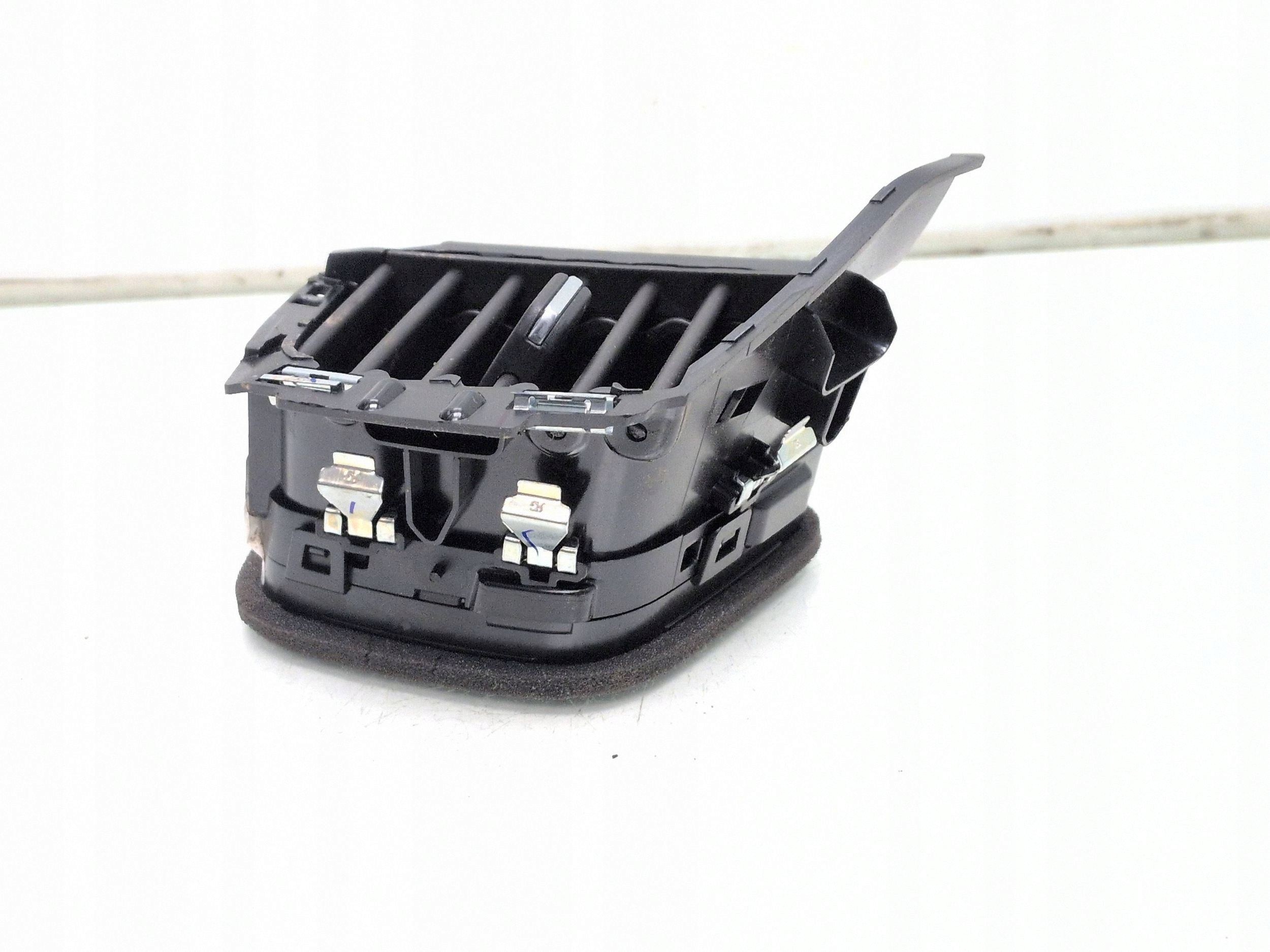 Opel Grandland X Ilmastointisäleikkö 9838727377 image 3