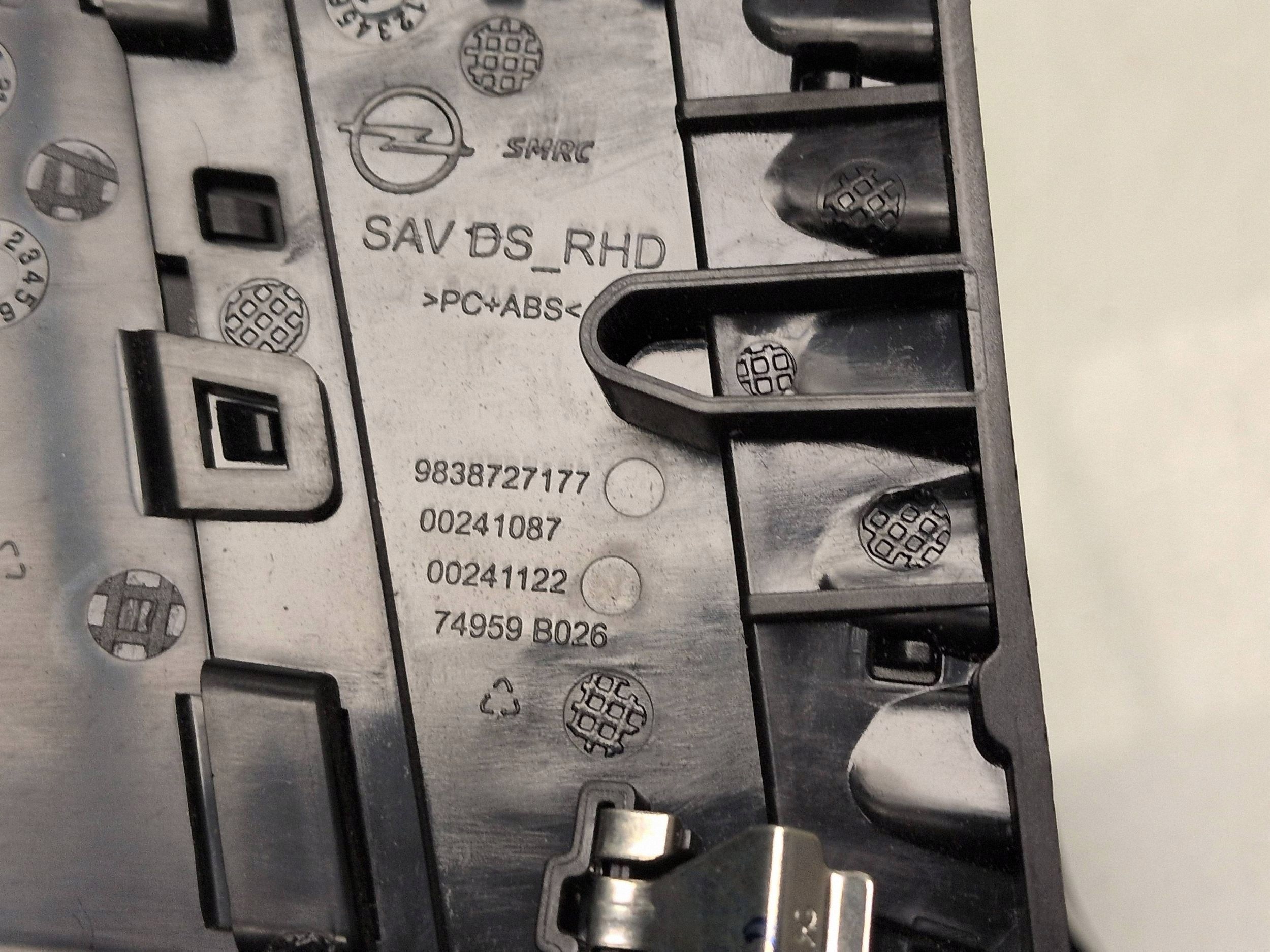Opel Grandland X Lüftungsgitter Armaturenbrett 9838727177 image 8