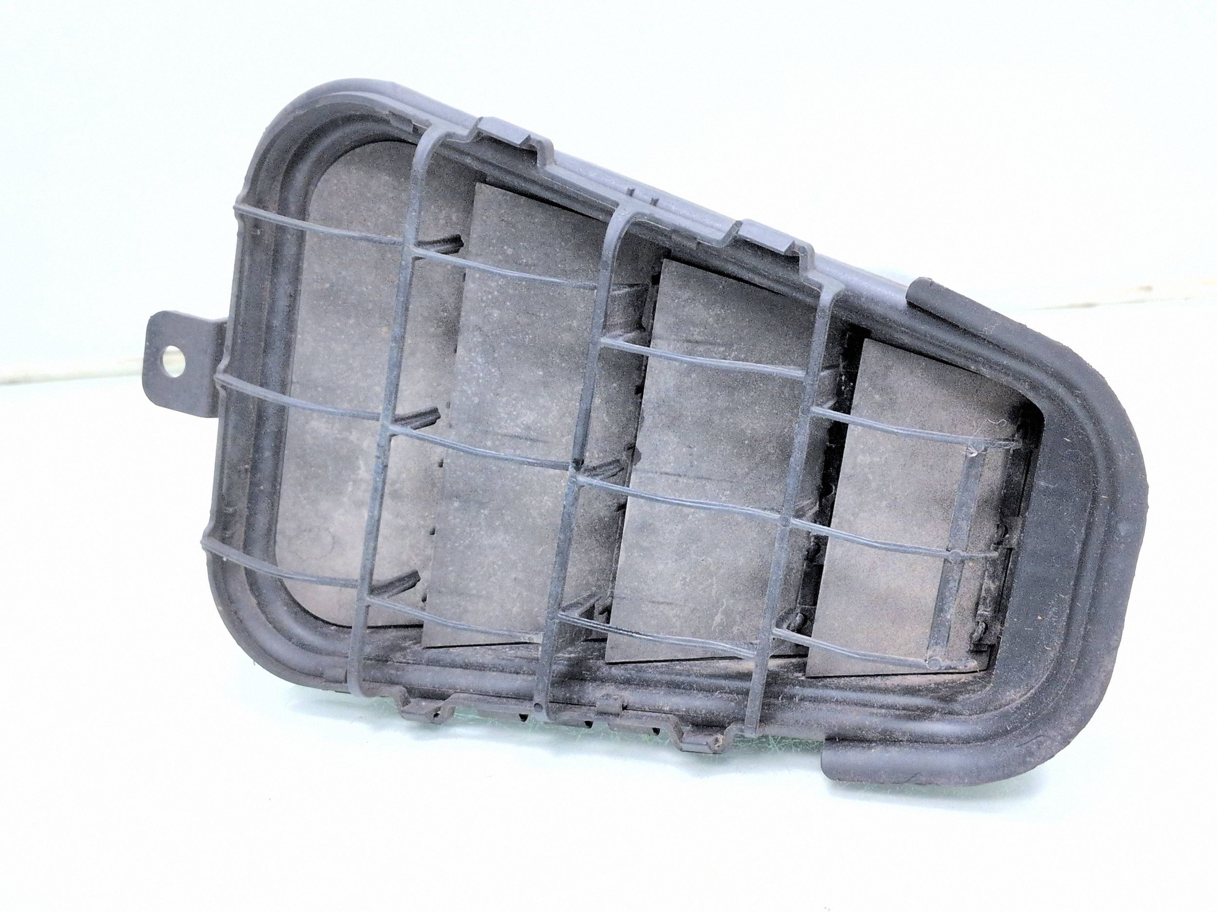 Audi A6 S6 C7 4G 2017 Heckdiffusor-Lüftungsgitter OEM 4G5819161A image 2