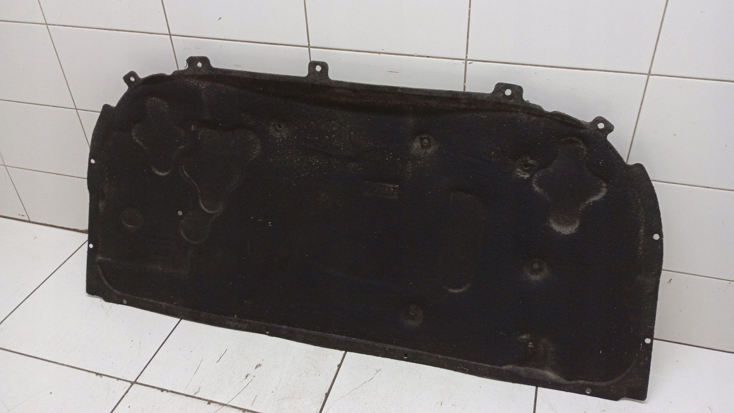 Opel Astra H 2006 konepellin äänieriste 367335077