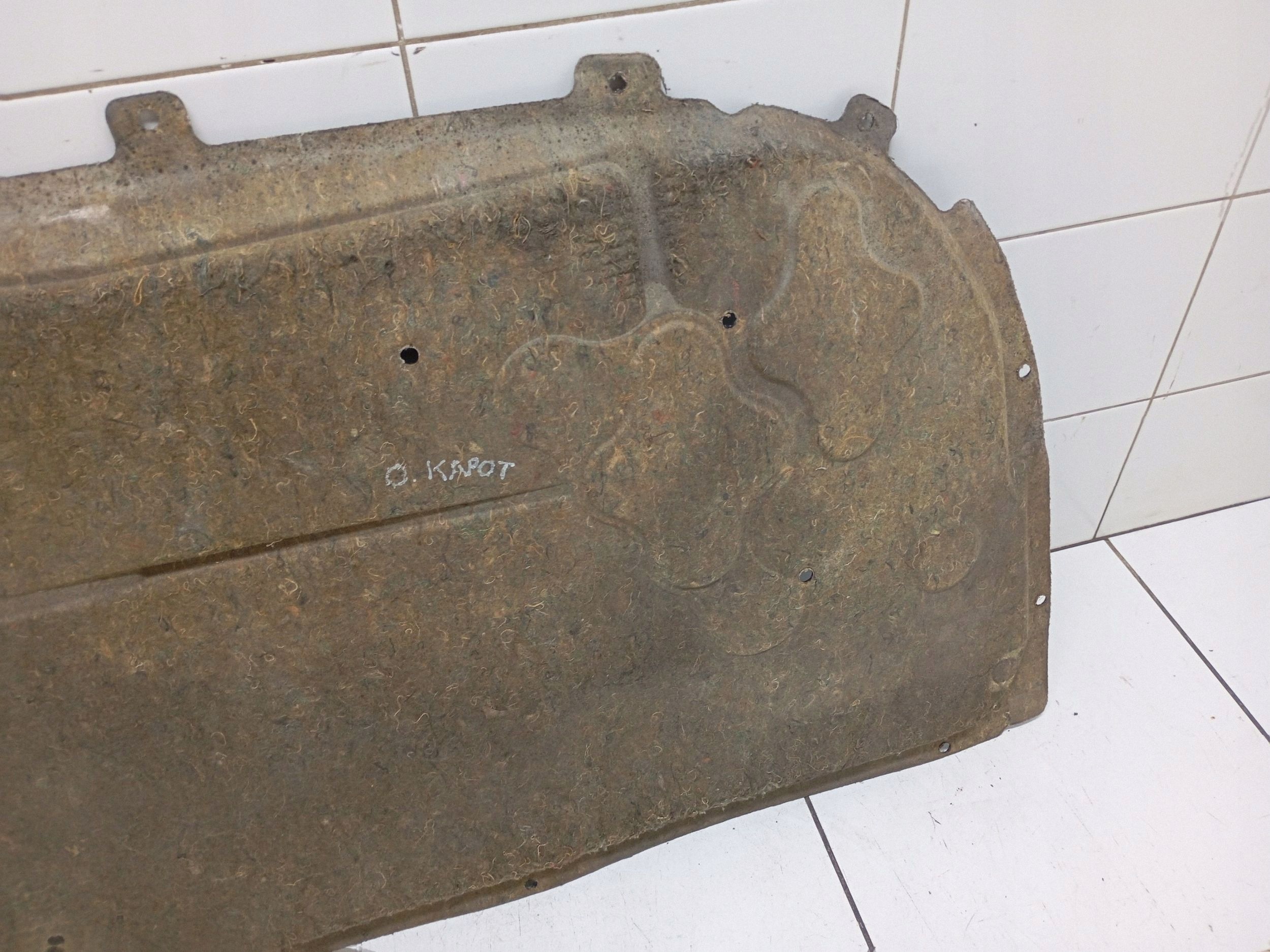 Insulation capot Opel Astra H 367335077 image 8